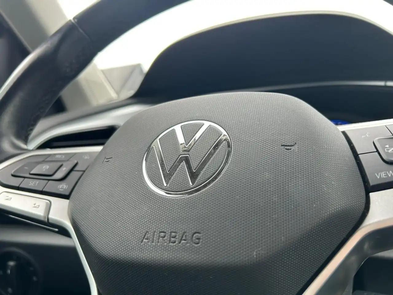 Volkswagen T-Roc 1.0 TSI LIFE. CARPLAY, ACC, NAVI, миниатюра 15