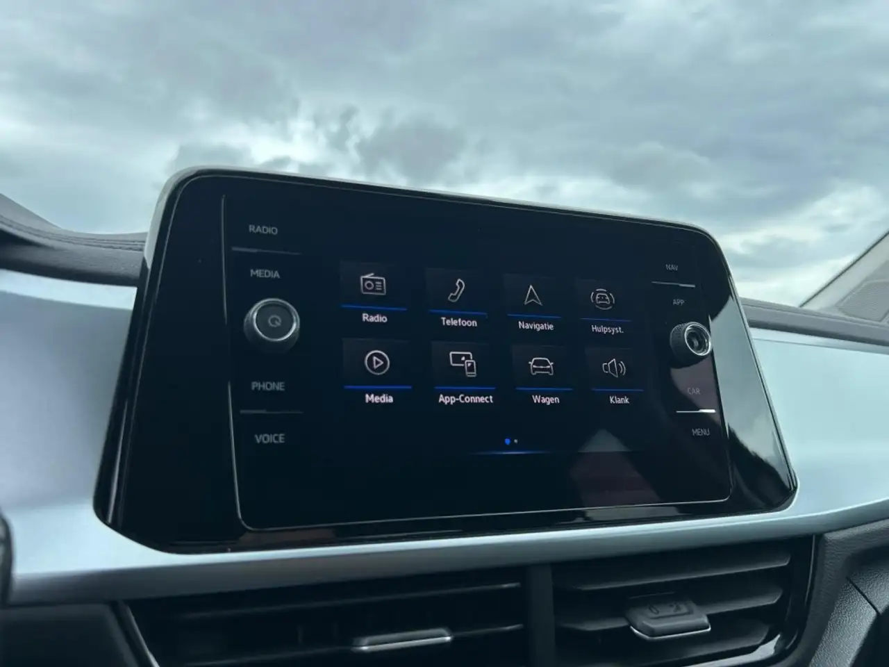 Volkswagen T-Roc 1.0 TSI LIFE. CARPLAY, ACC, NAVI, миниатюра 12