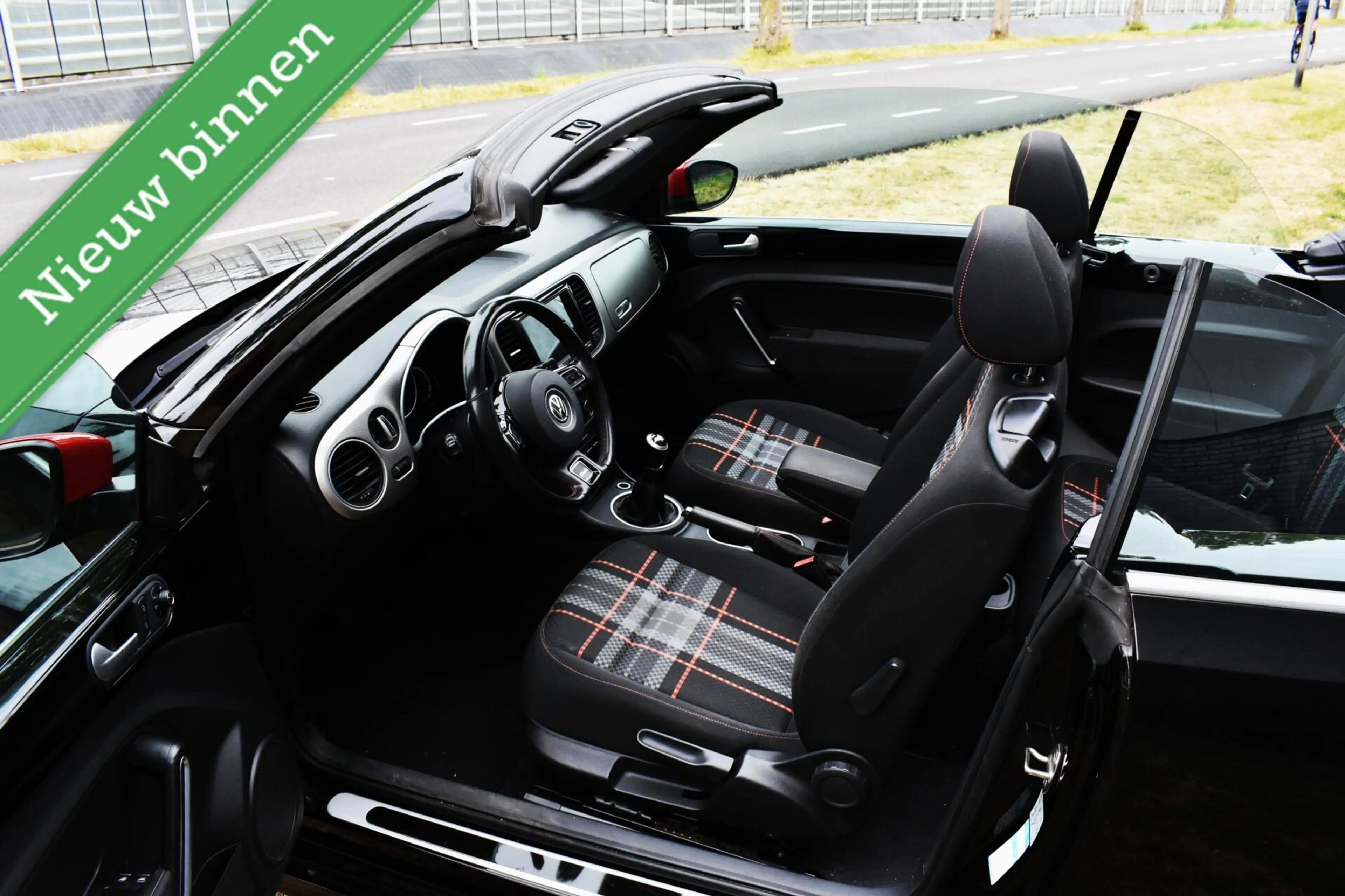 Volkswagen Beetle Cabriolet Turbo Club XENON-LED/CAMERA/PDC/STOELVW/ — photo 7