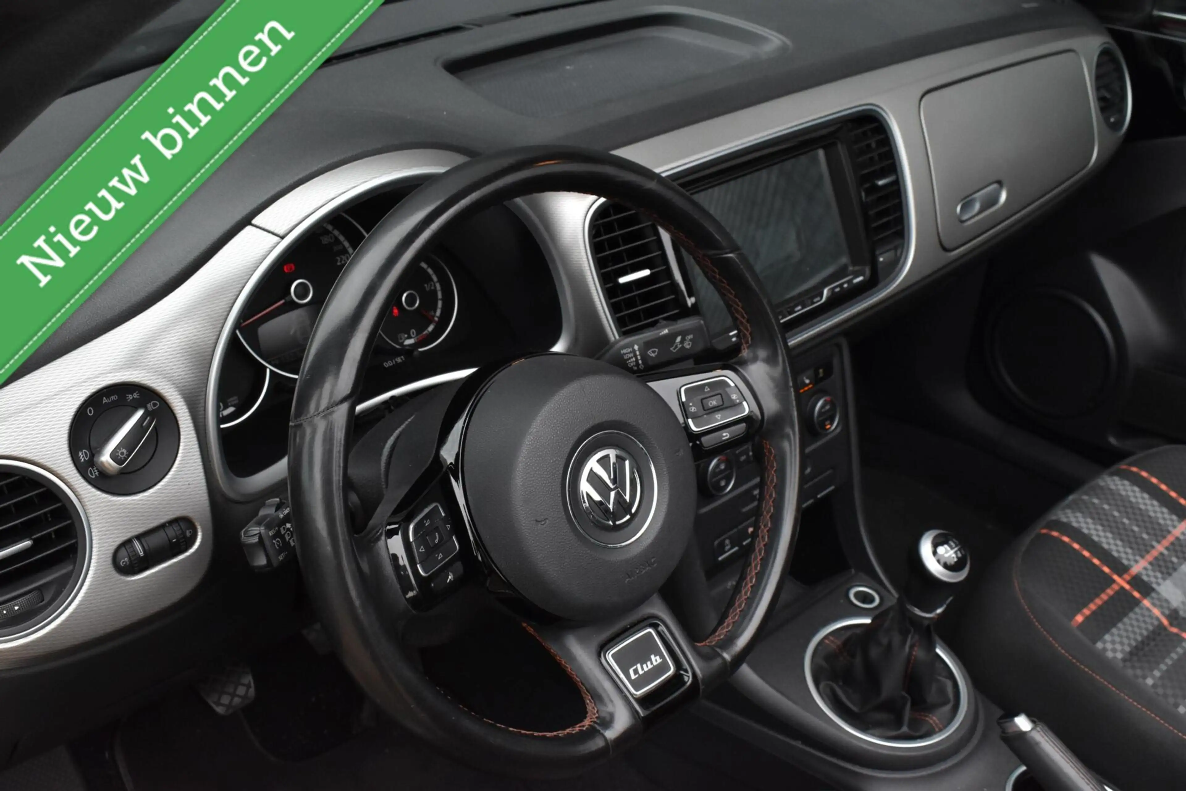 Volkswagen Beetle Cabriolet Turbo Club XENON-LED/CAMERA/PDC/STOELVW/ — photo 12