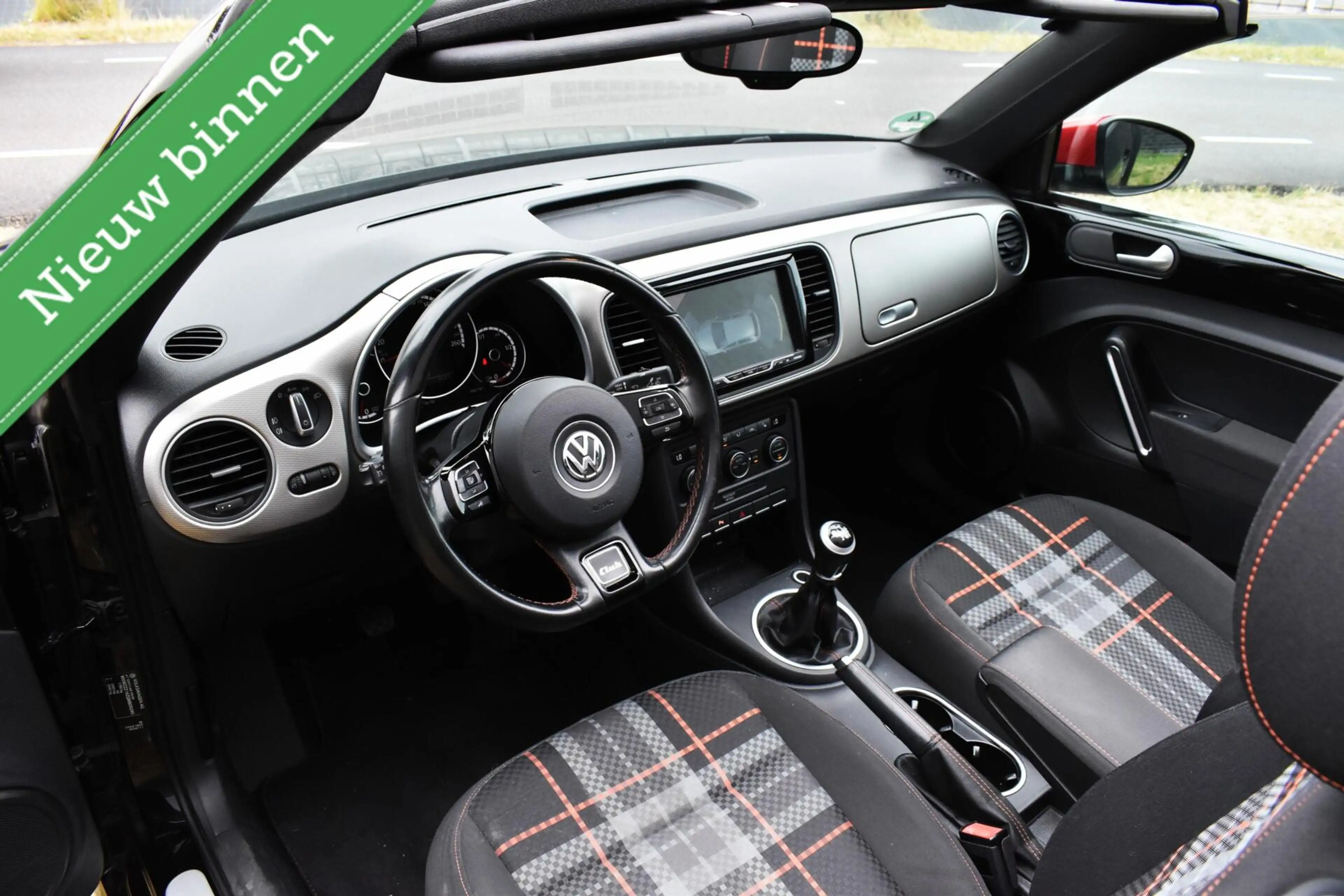 Volkswagen Beetle Cabriolet Turbo Club XENON-LED/CAMERA/PDC/STOELVW/ — photo 5