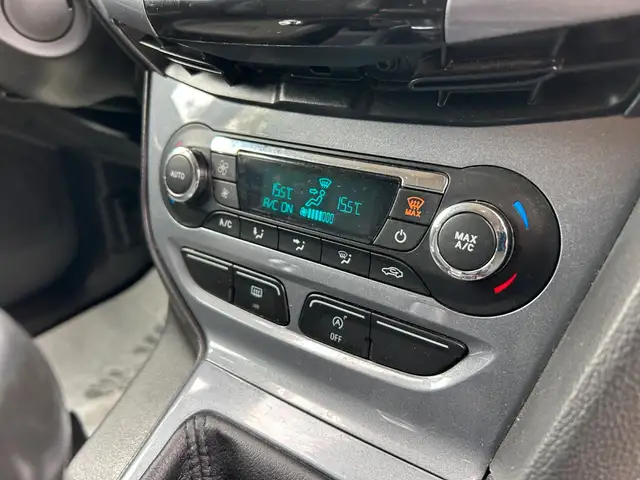Ford Focus view 27