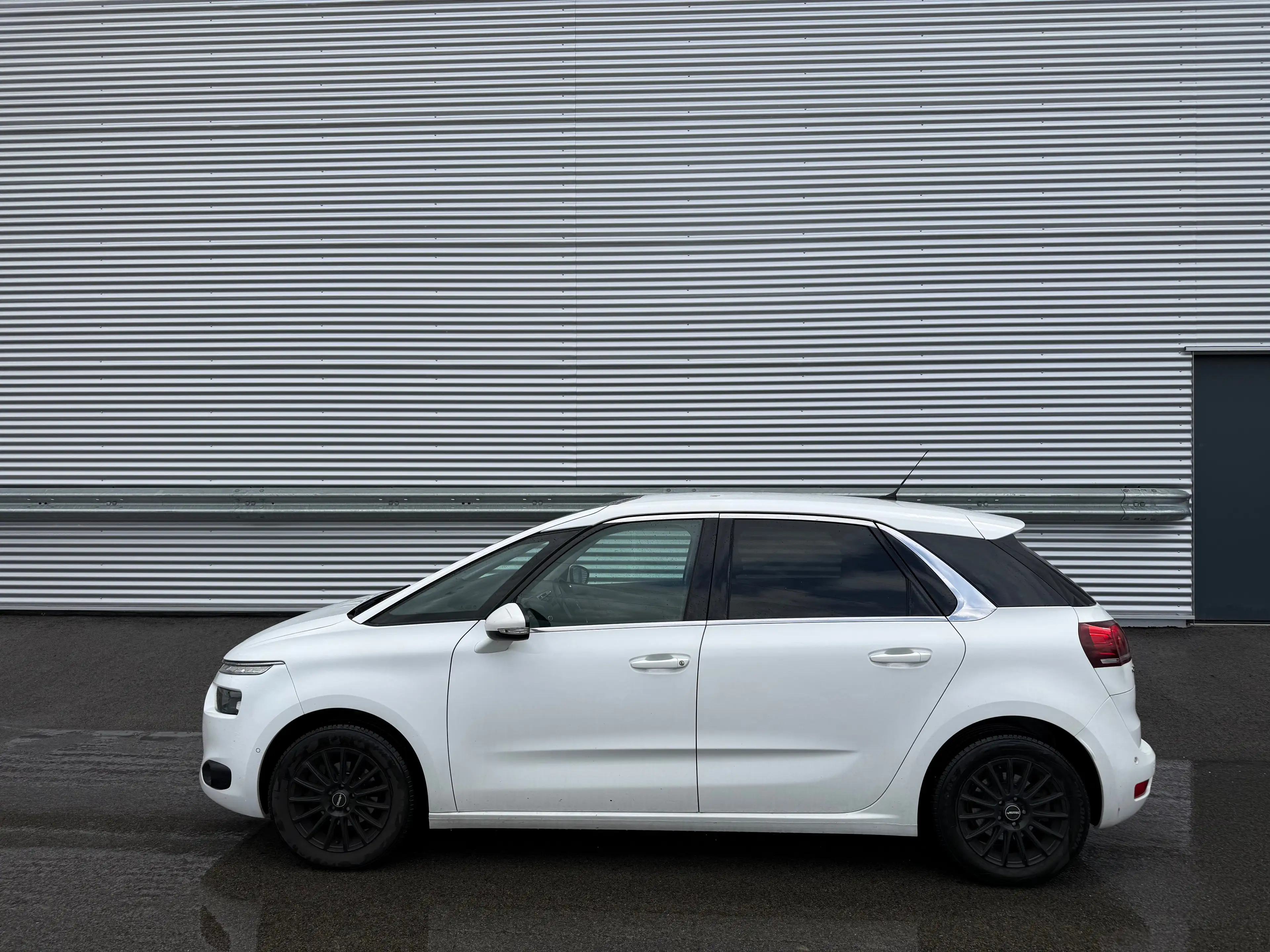Citroen C4 Picasso BlueHDi 120 6-Gang Intensive ID:72 — photo 4