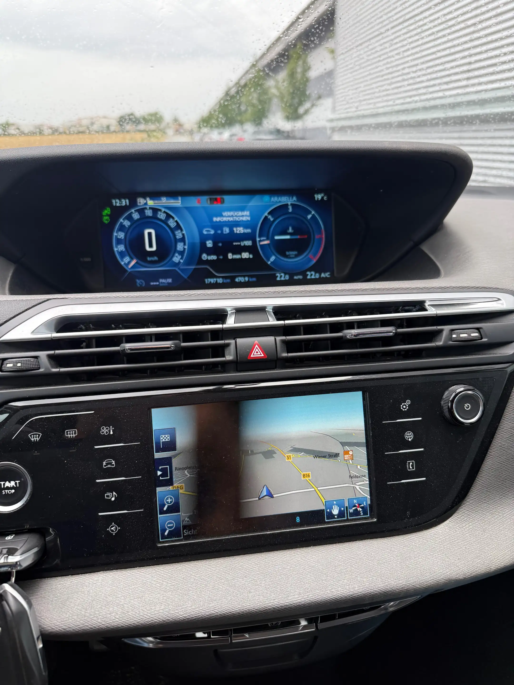 Citroen C4 Picasso BlueHDi 120 6-Gang Intensive ID:72 — photo 11