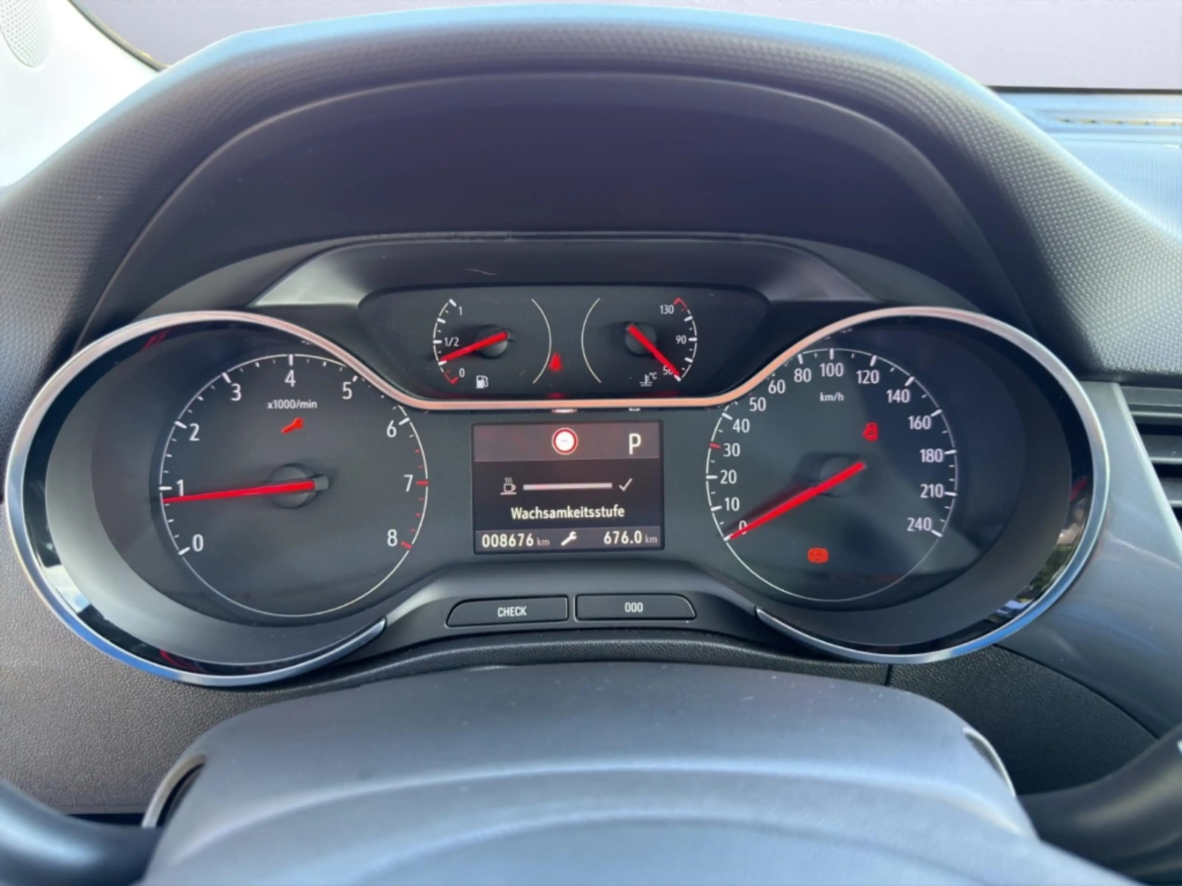 Opel Crossland Elegance Paket ATG Allwetterreifen Navi Klimaautom — photo 15
