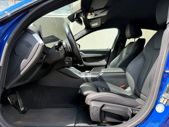 BMW 4 Series view 10