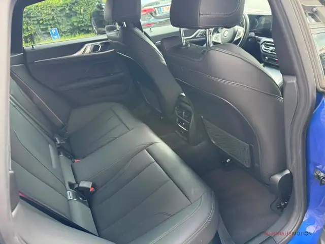 BMW 4 Series view 13