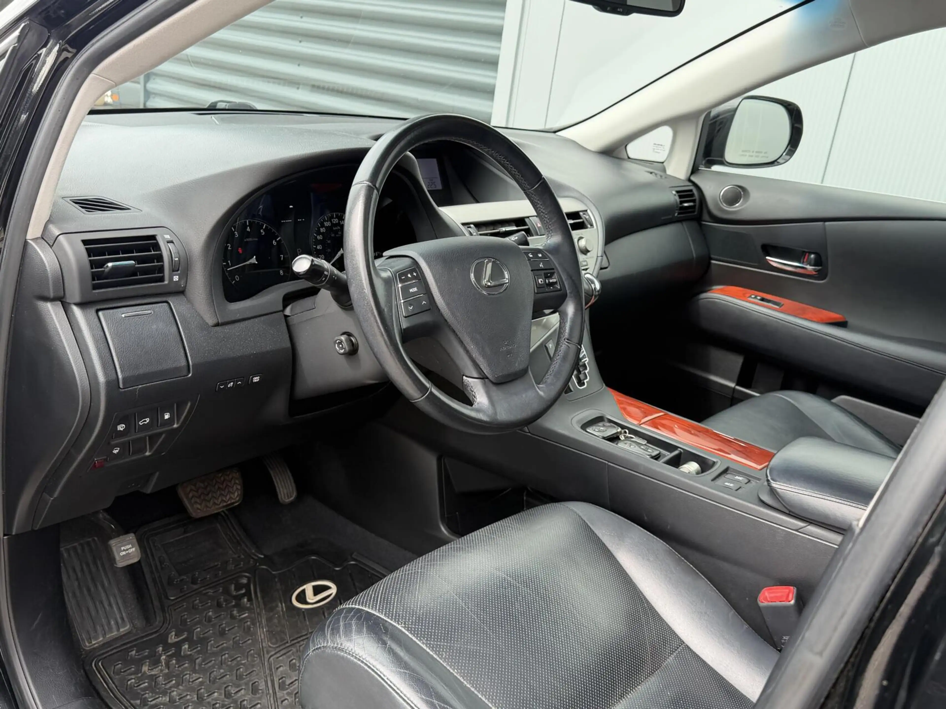 Lexus RX 350 Pure - Facelift model - Schuifdak - Xenon ! — photo 13