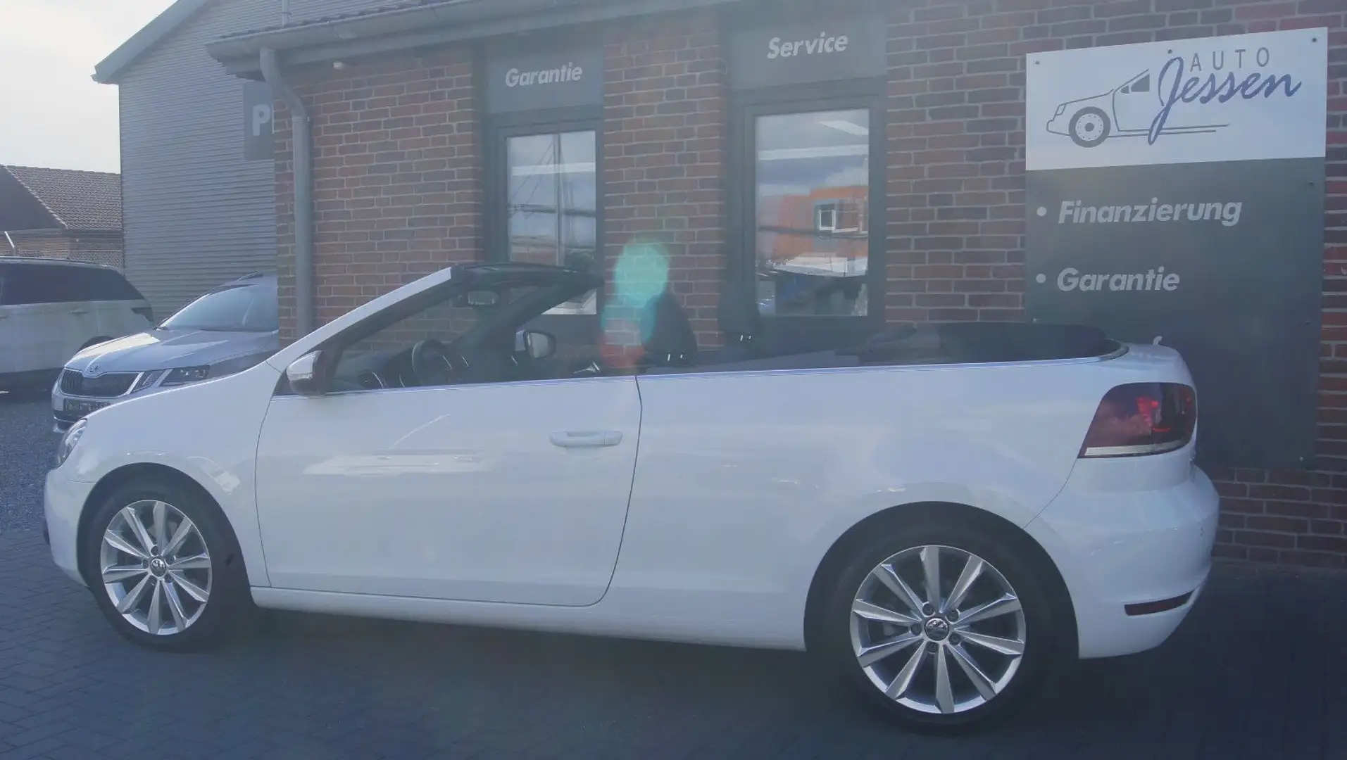 Volkswagen Golf VI Cabrio 1.4 TSI Leder/Navi/PDC/Xenon/Shz. Blanc - 2