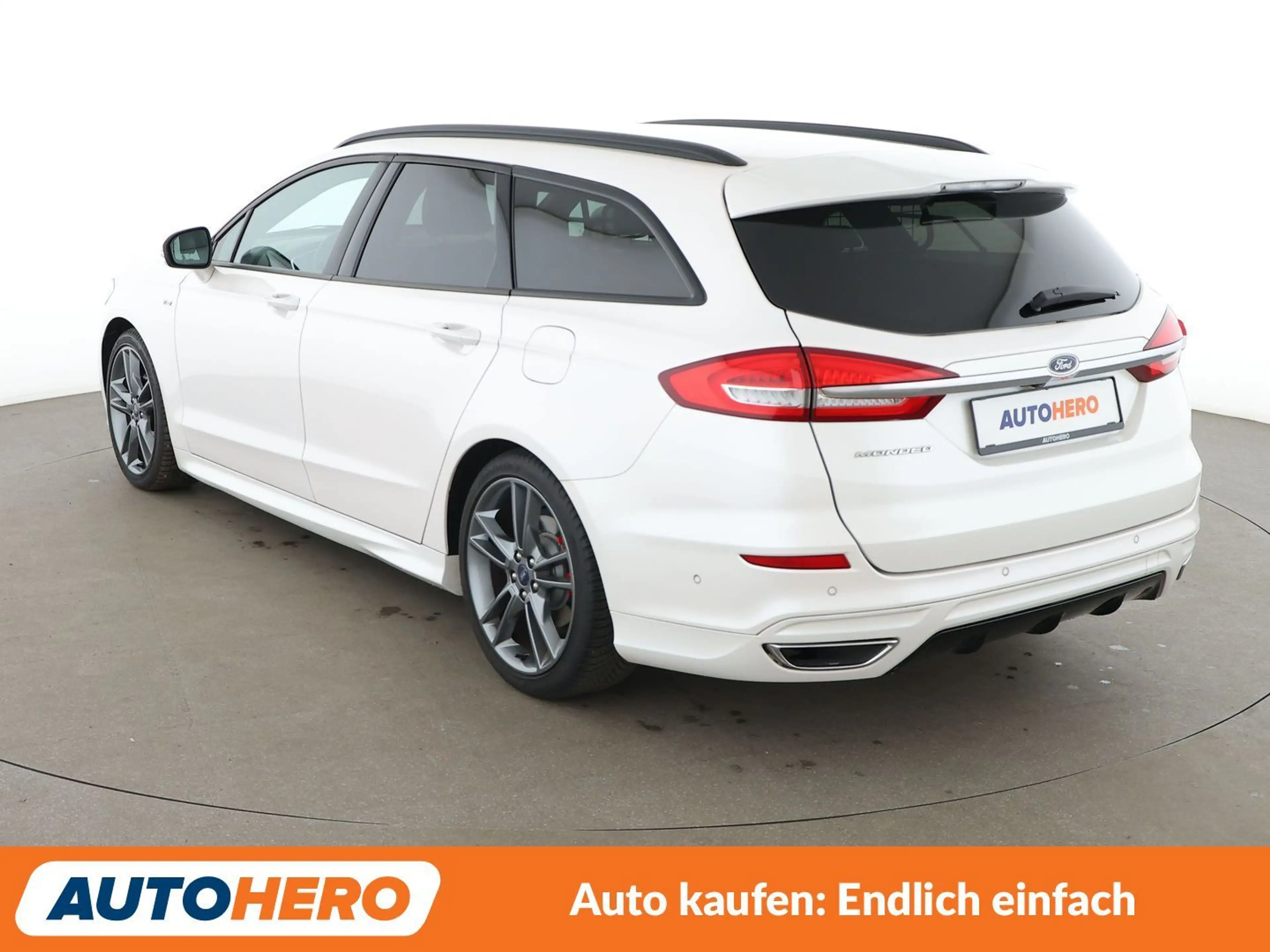 Ford Mondeo 2.0 TDCi ST-Line Aut.*NAVI*LED*ACC*SPUR*CAM* — photo 4