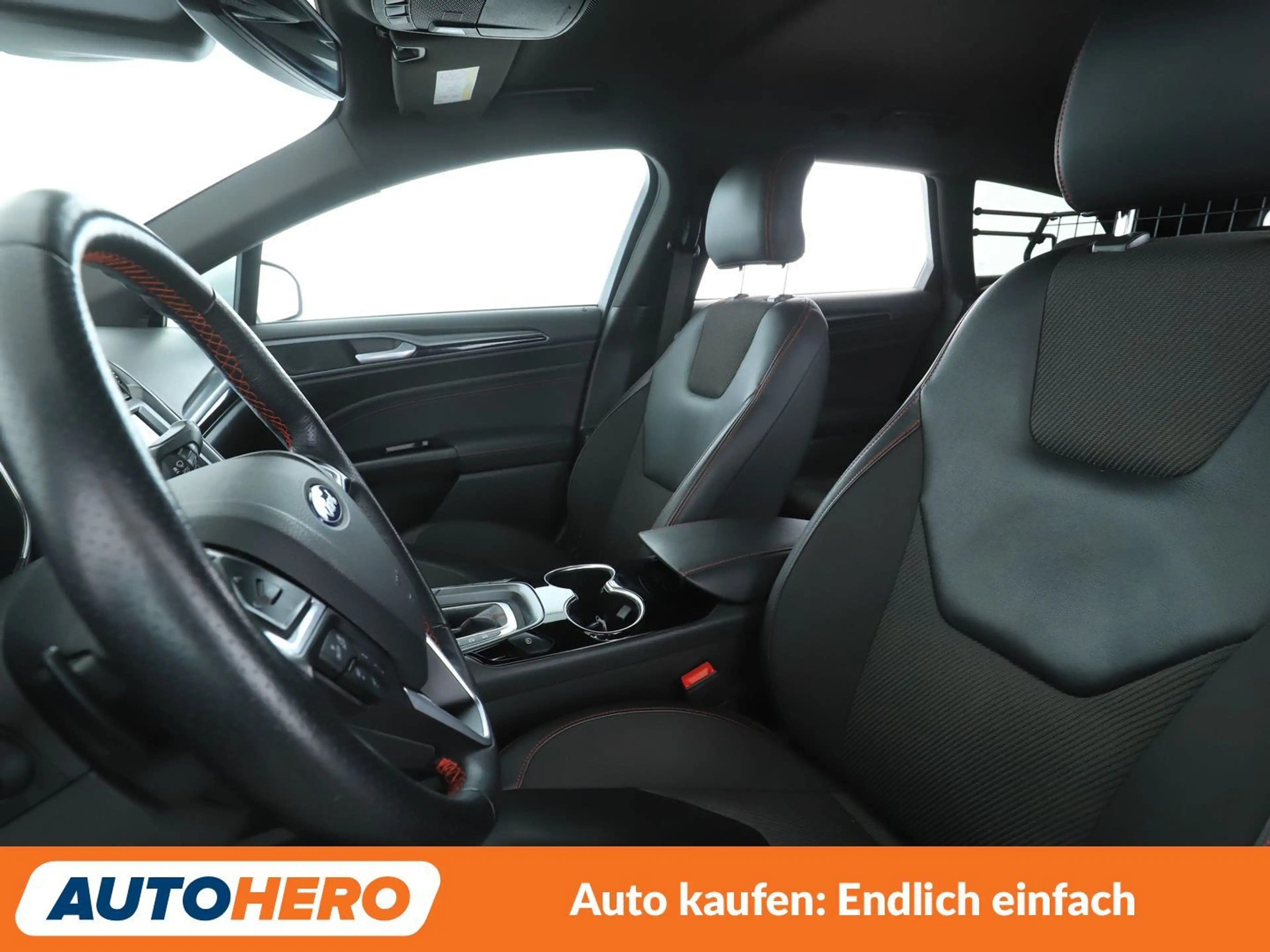 Ford Mondeo 2.0 TDCi ST-Line Aut.*NAVI*LED*ACC*SPUR*CAM* — photo 10