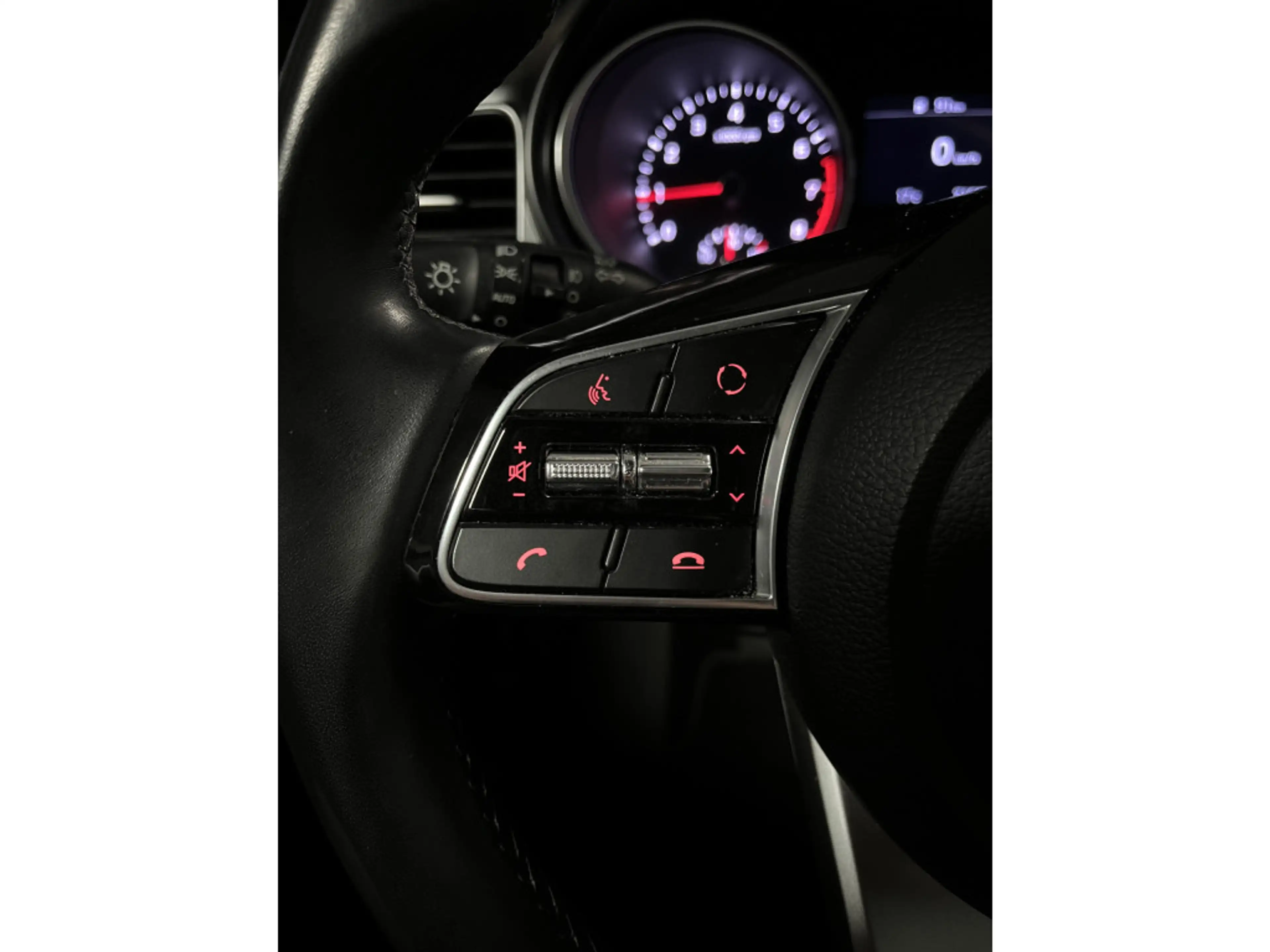 Kia Ceed SW / cee'd SW Sportswagon 1.0 T-GDi DynamicLine 1E EIGN/ECC/CRUI — photo 23