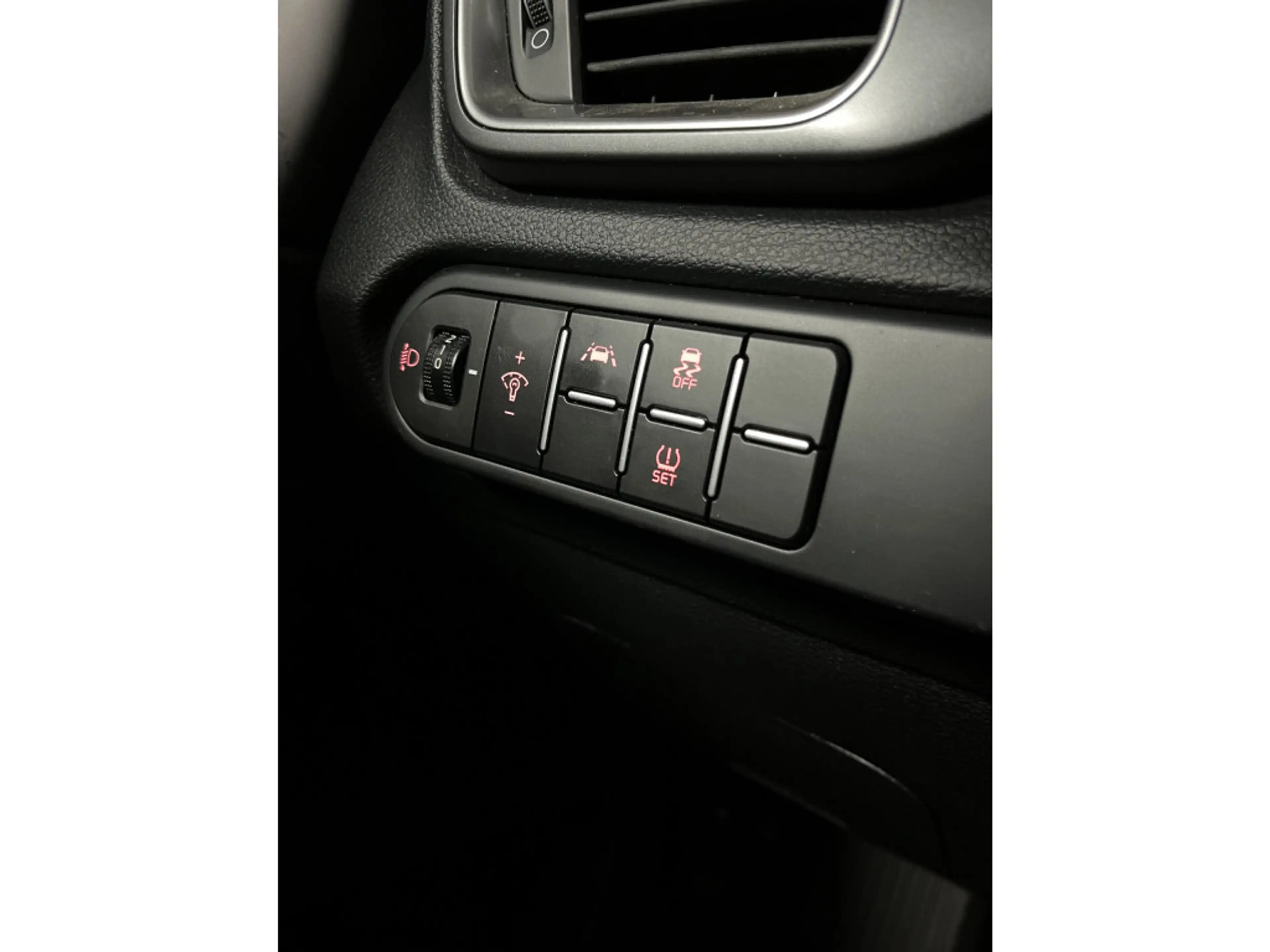 Kia Ceed SW / cee'd SW Sportswagon 1.0 T-GDi DynamicLine 1E EIGN/ECC/CRUI — photo 29
