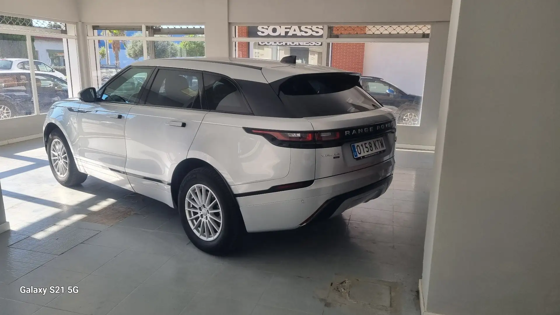 Land Rover Range Rover Velar 2.0D HSE 4WD Aut. 180 - 2