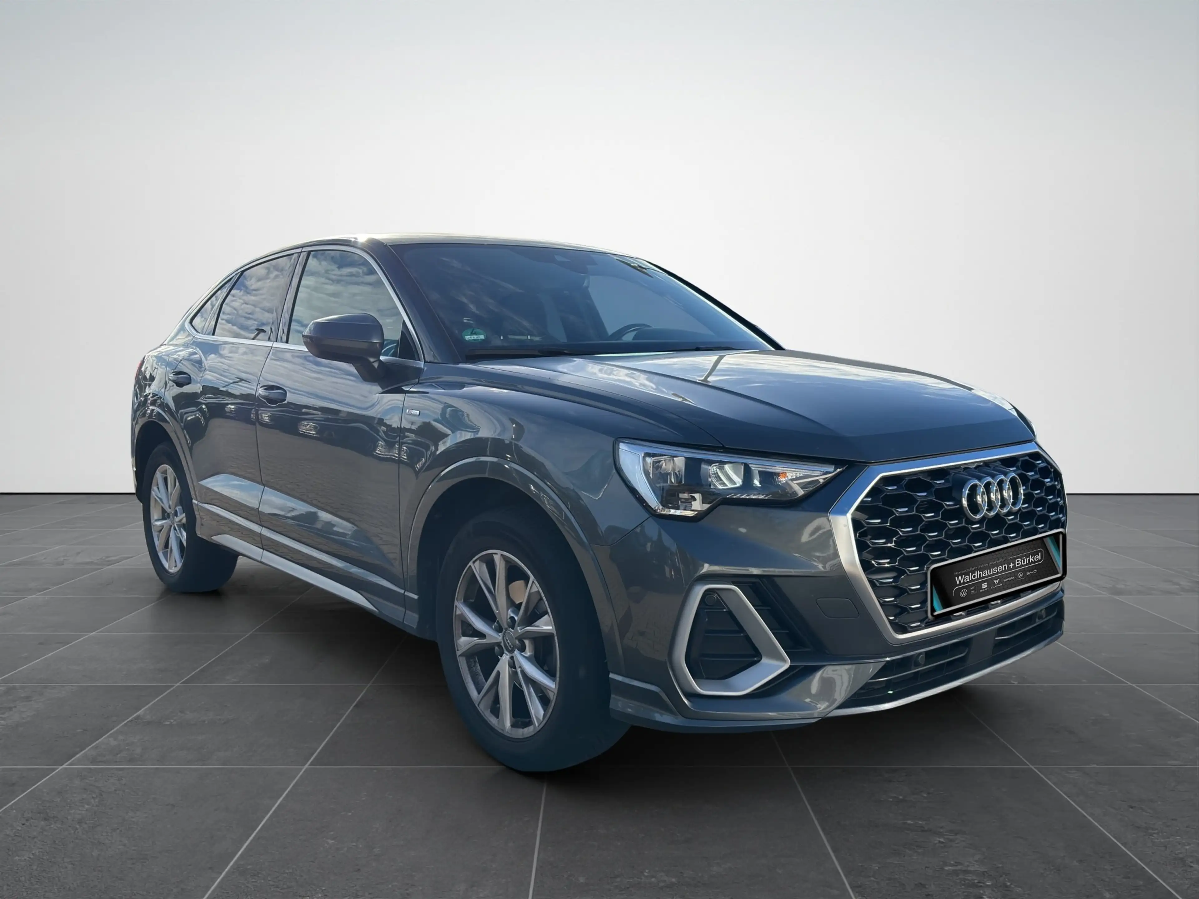 Audi Q3 Sportback 35 TFSI S line R-Kam.|SHZ|Virtual — photo 11