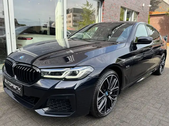 BMW 545 e xDr lim M Sport Laser SitzLuft Dash 360 20"