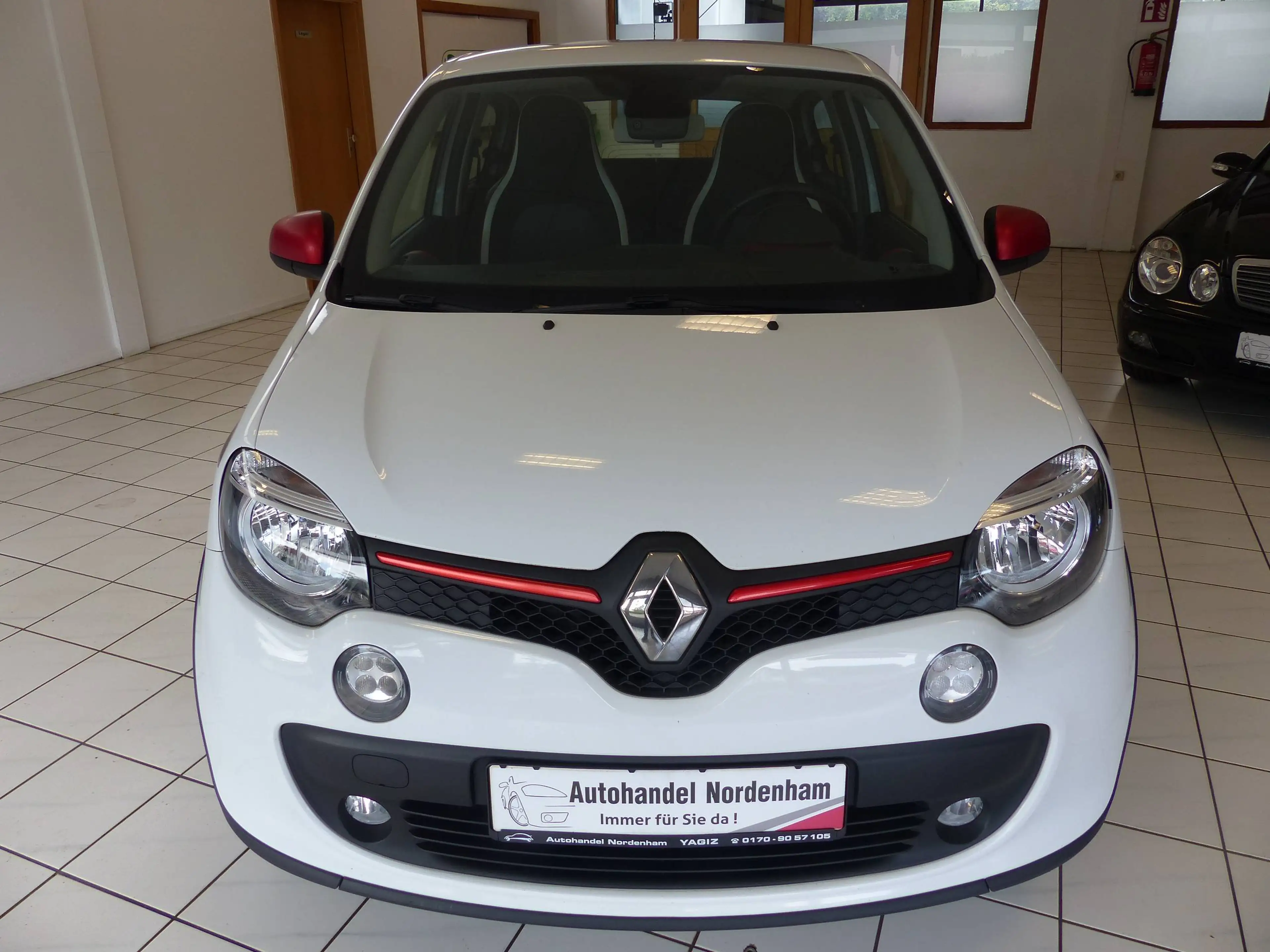 Renault Twingo 0.9 Energy Luxe*SERVO*KLIMA*5 TRG*TÜV NEU* — photo 3