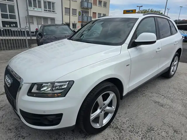 Audi Q5 2.0 TDI  quattro S-LINE AUTOMATIK