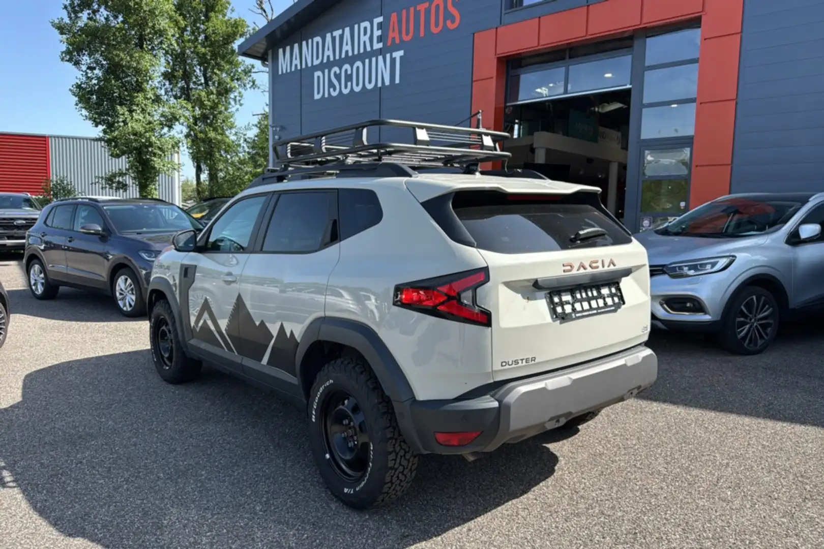 Dacia Duster TCE 130 4X4 EXTREME ADVENTURE - 2