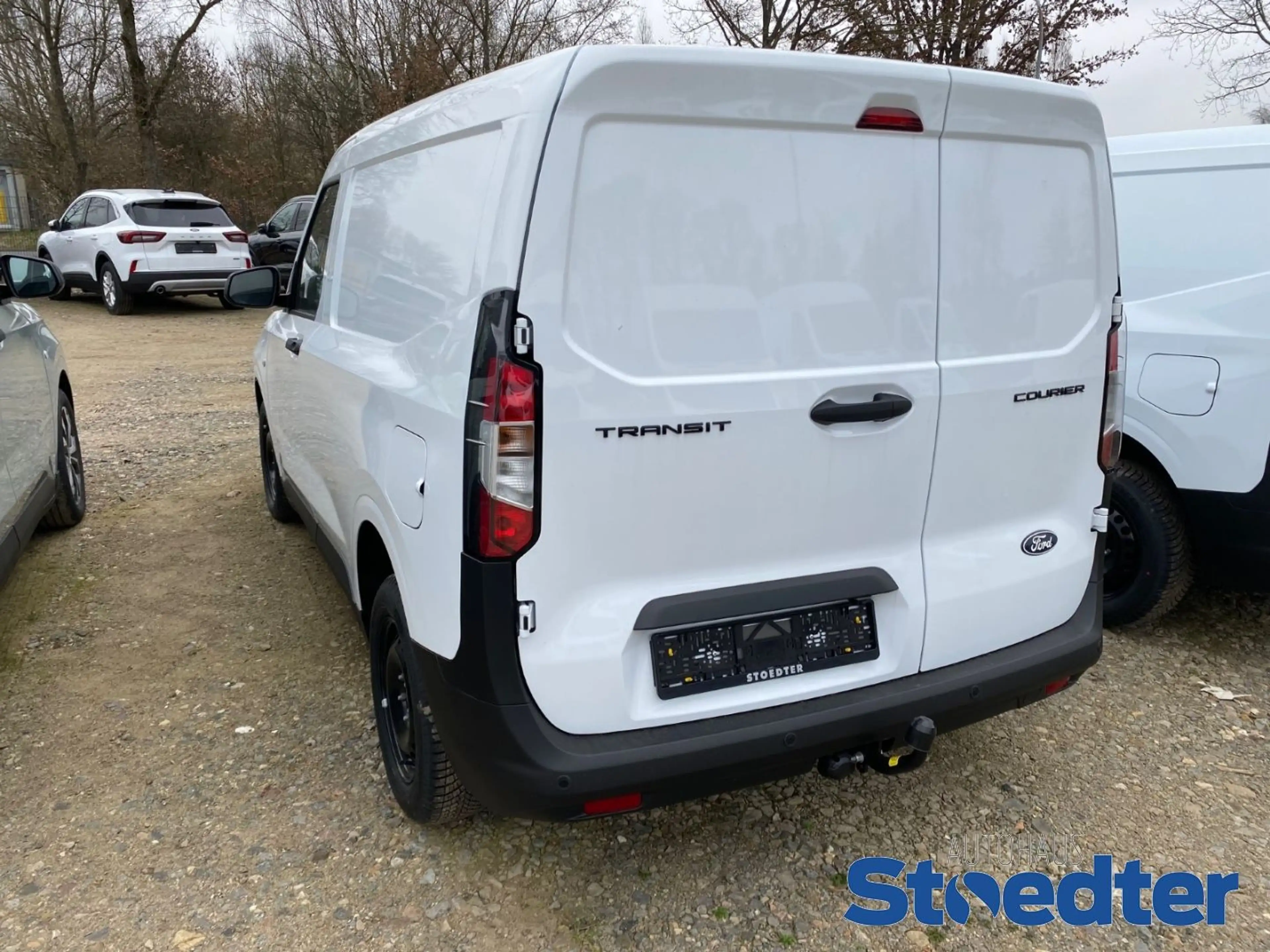 Ford Transit Courier Trend 1.0 EcoBoost TREND 100PS A — photo 4