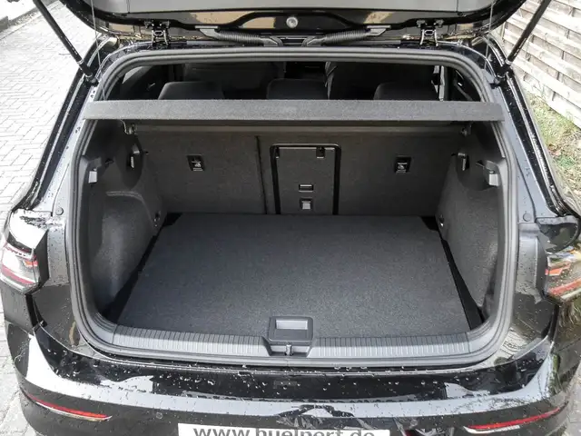 Volkswagen Golf view 15