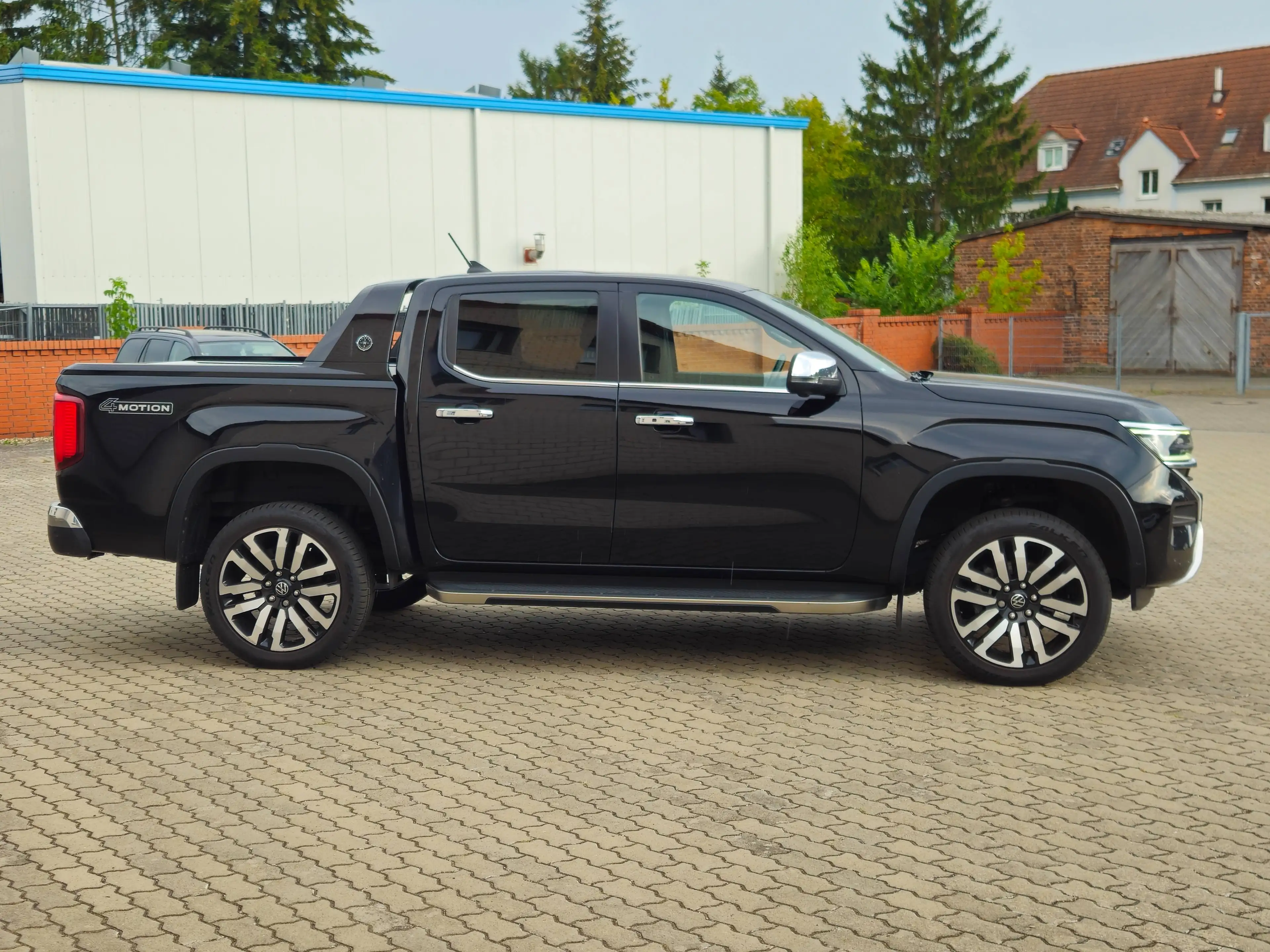 Volkswagen Amarok 3.0 TDI 177 kW Aventura Doppelkabine 4Motion — photo 8