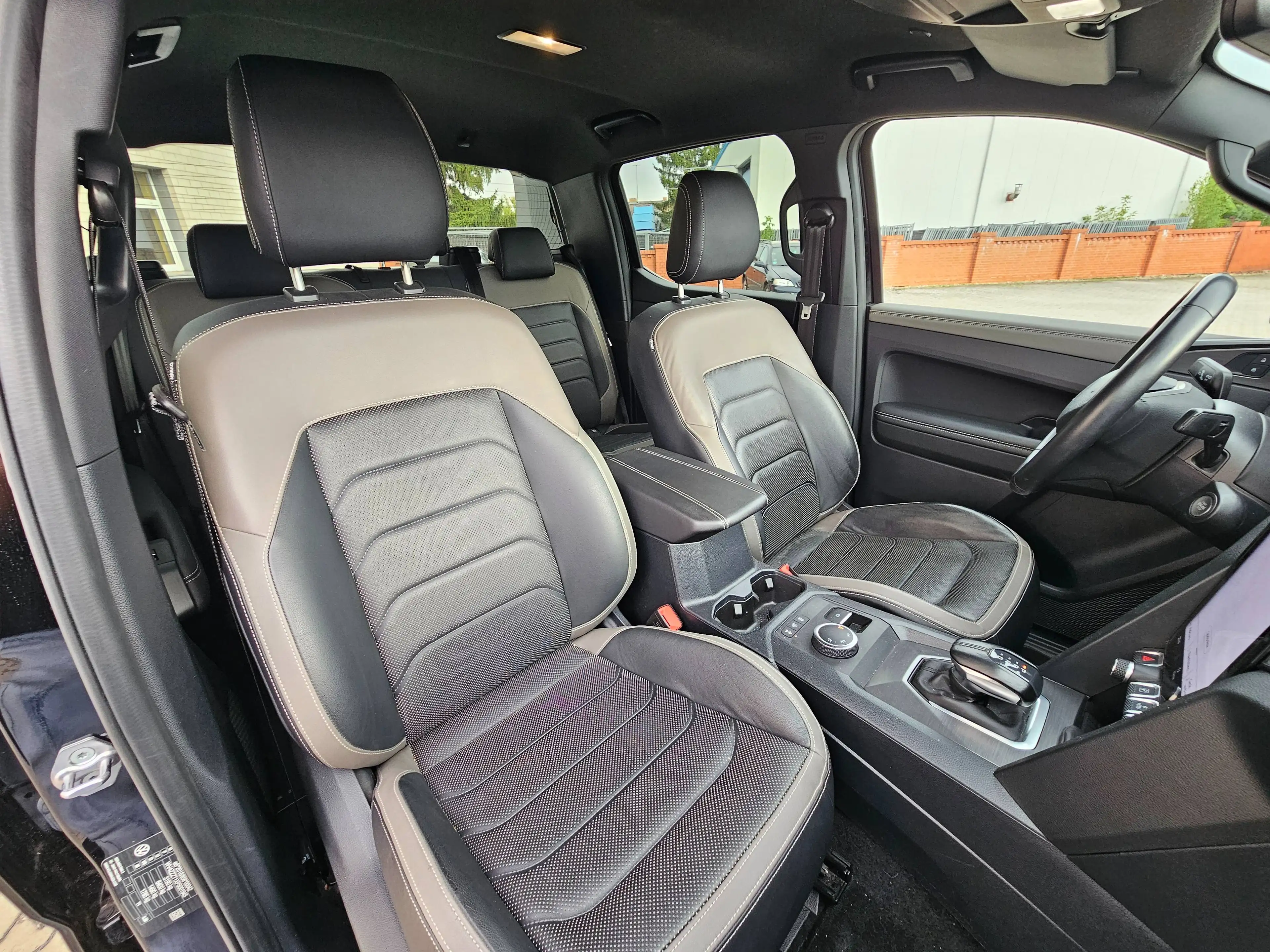 Volkswagen Amarok 3.0 TDI 177 kW Aventura Doppelkabine 4Motion — photo 10