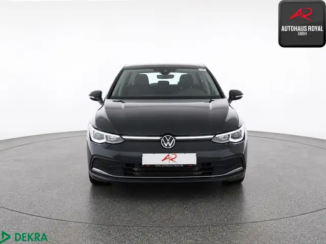 Volkswagen Golf view 8