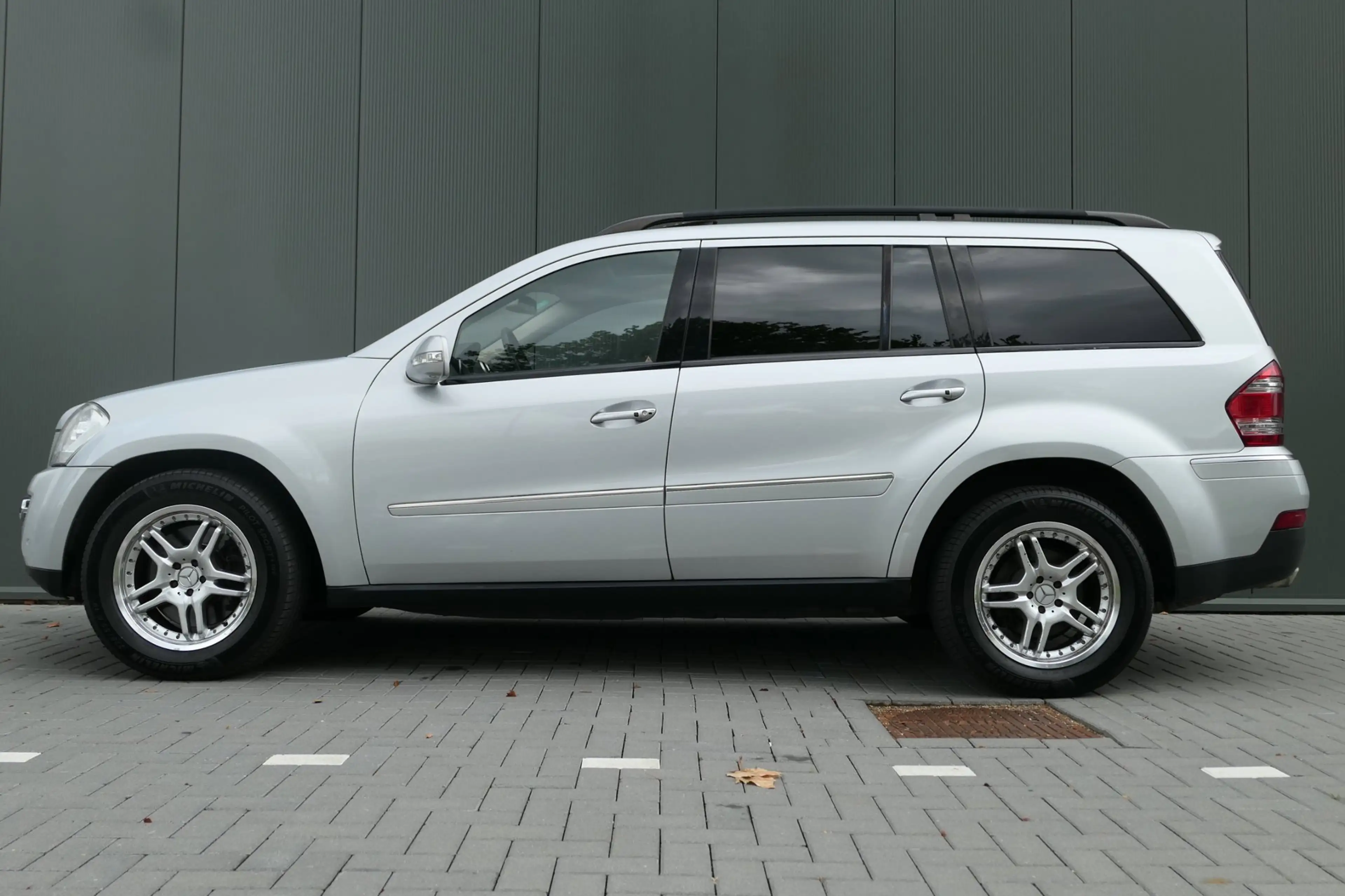 Mercedes-Benz GL 450 Youngtimer NAP 7-Persoons Schuifdak Luchtvering — photo 17