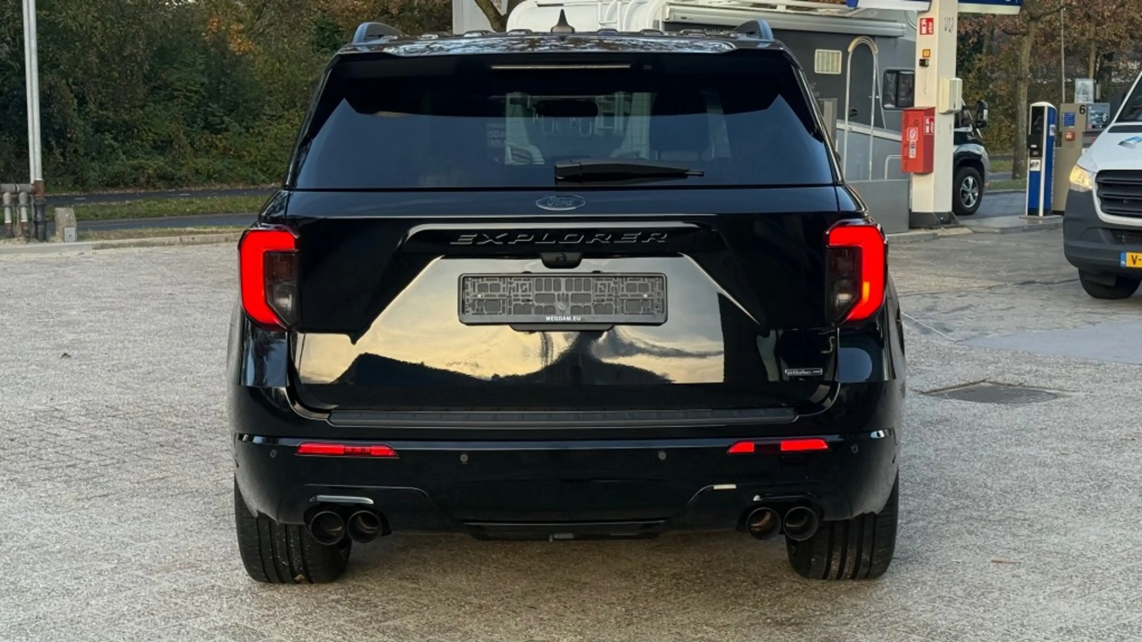 Ford Explorer 3.0 V6 EB PHEV ST-LINE / FULL BLACK EDITION / 20in — photo 33
