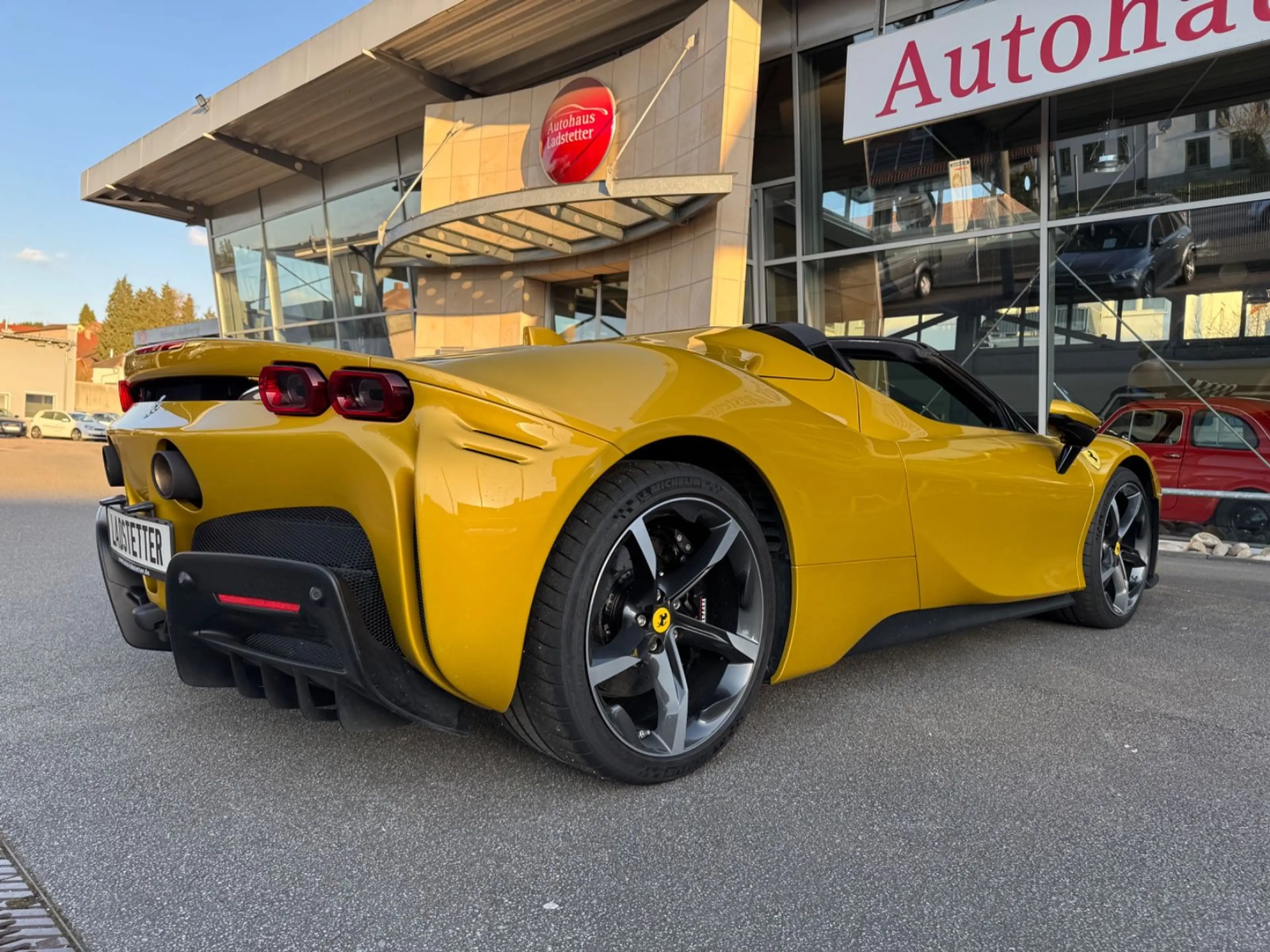 Ferrari SF90 Spider Lift*Carbon*Racing Sitze*Kamera*LED — photo 7
