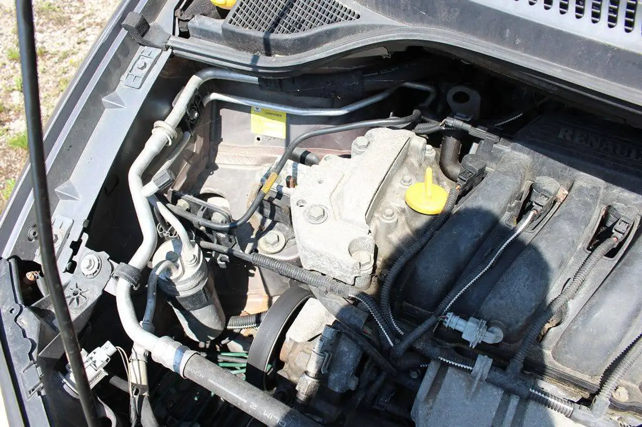 Renault Megane 1.6 RXE, foto 11