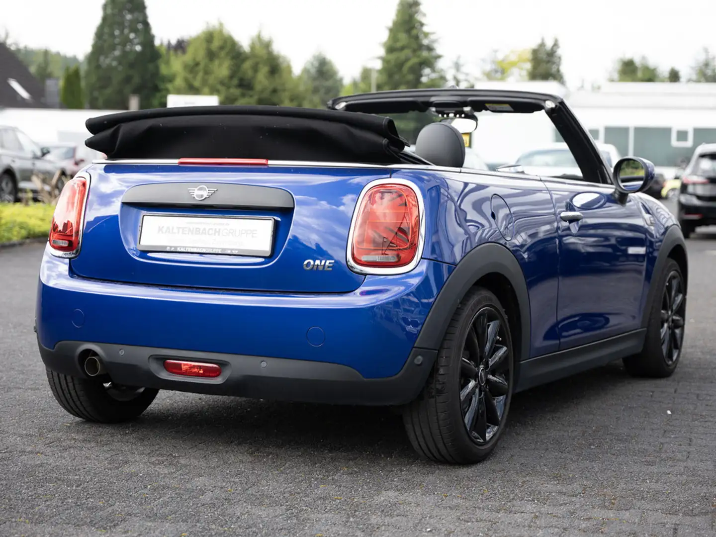 MINI One Cabrio Pepper FACEL. LED NAVI LEDER SHZ Blau - 2