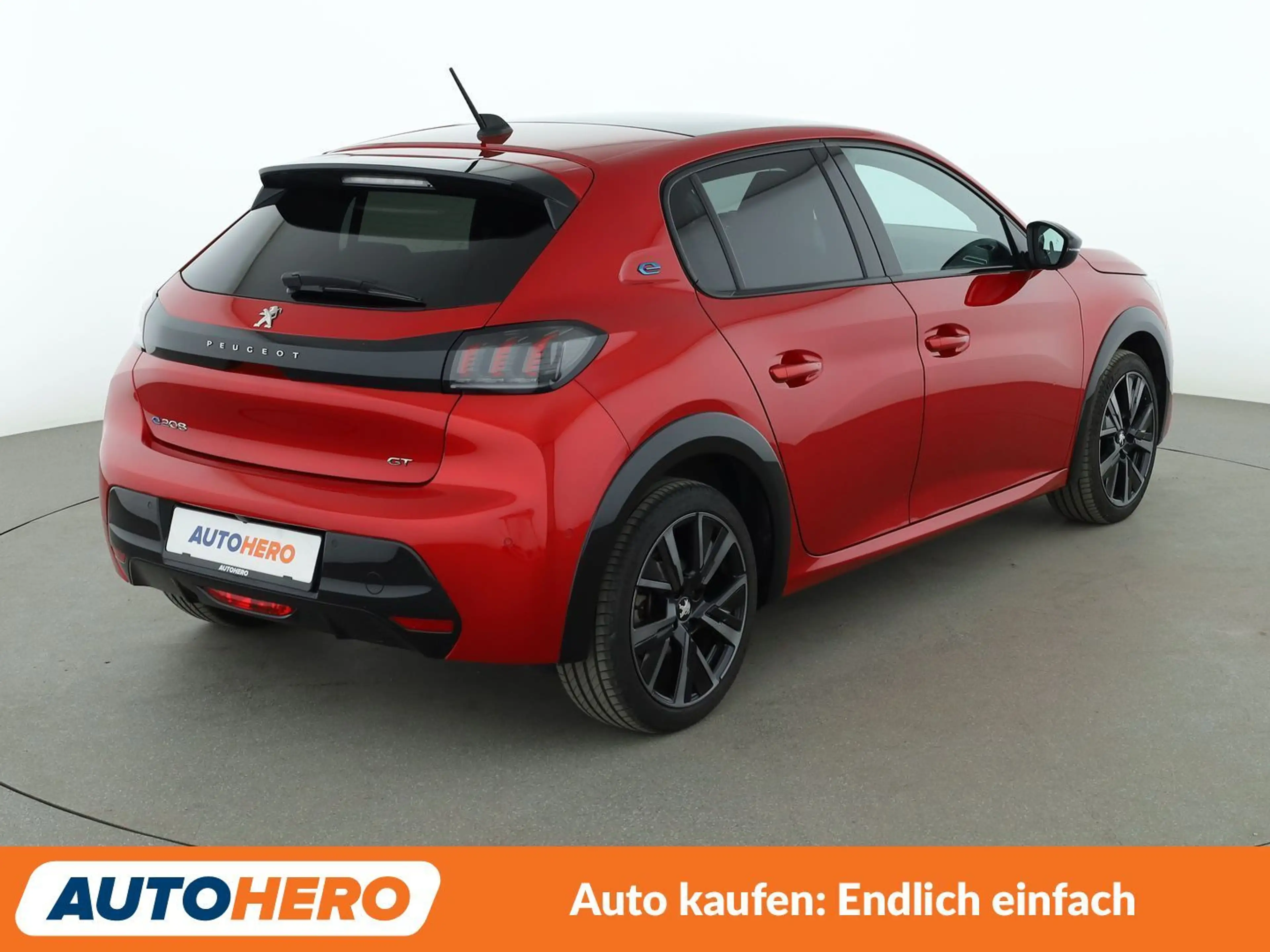 Peugeot e-208 electric drive 100 kW GT+ Aut.*NAVI*CAM*TEMPO*SHZ* — photo 6