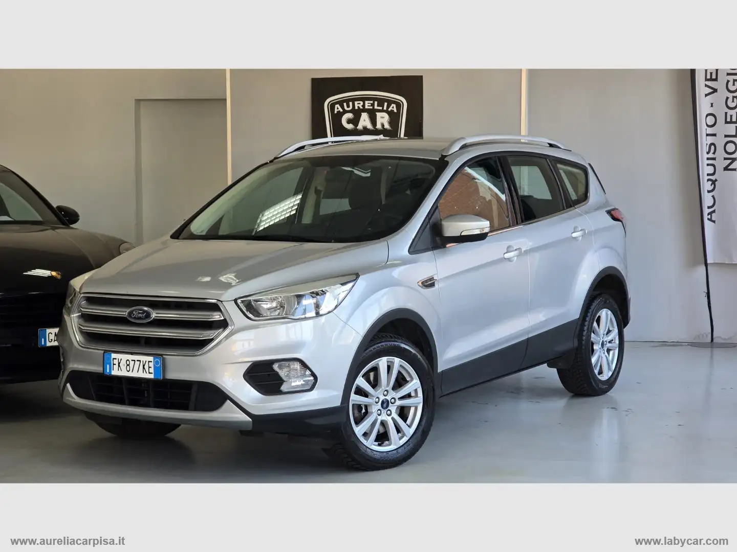 Ford Kuga 1.5 TDCI 120 CV S&S 2WD Titanium Argento - 1