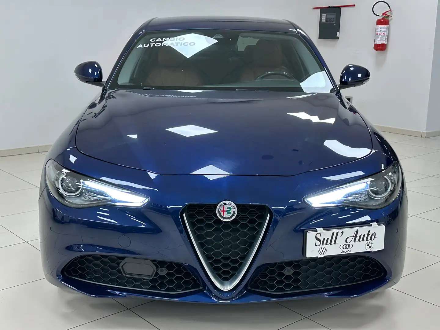 Alfa Romeo Giulia Giulia 2.0 t Executive 200cv auto Blu/Azzurro - 2