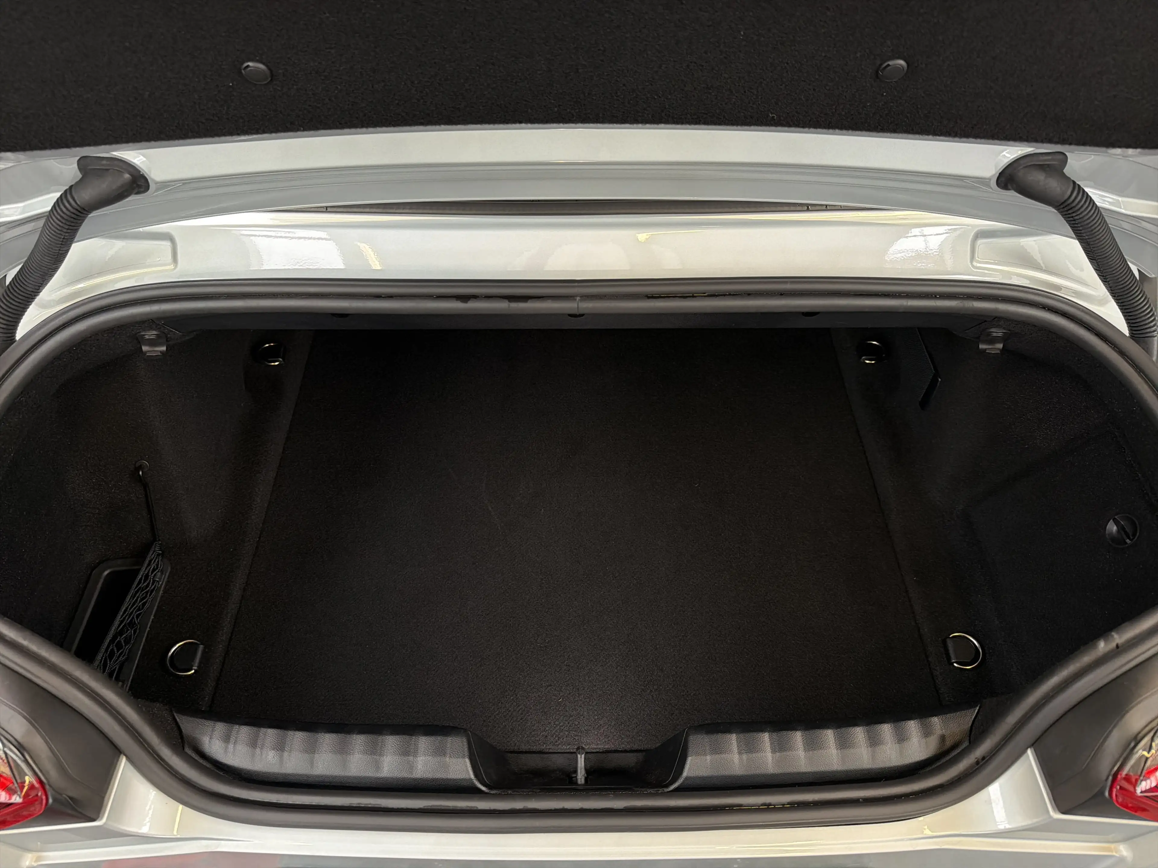BMW Z4 sDrive20i Adv.|HiFi|18"|PDC|LiveCockpit-Prof. — photo 15