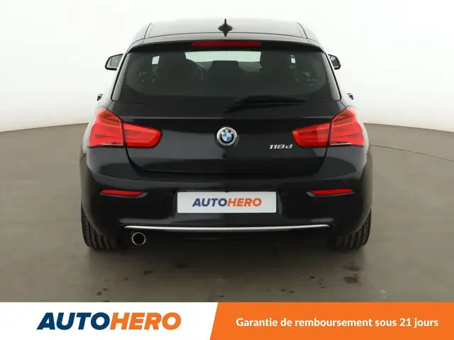 BMW 1 Series view 5