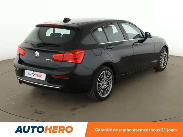 BMW 1 Series view 6