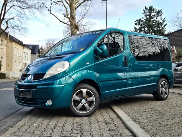 Renault Trafic Passenger 8 Sitze TÜV04/2027 Motor&GetriebeTOP
