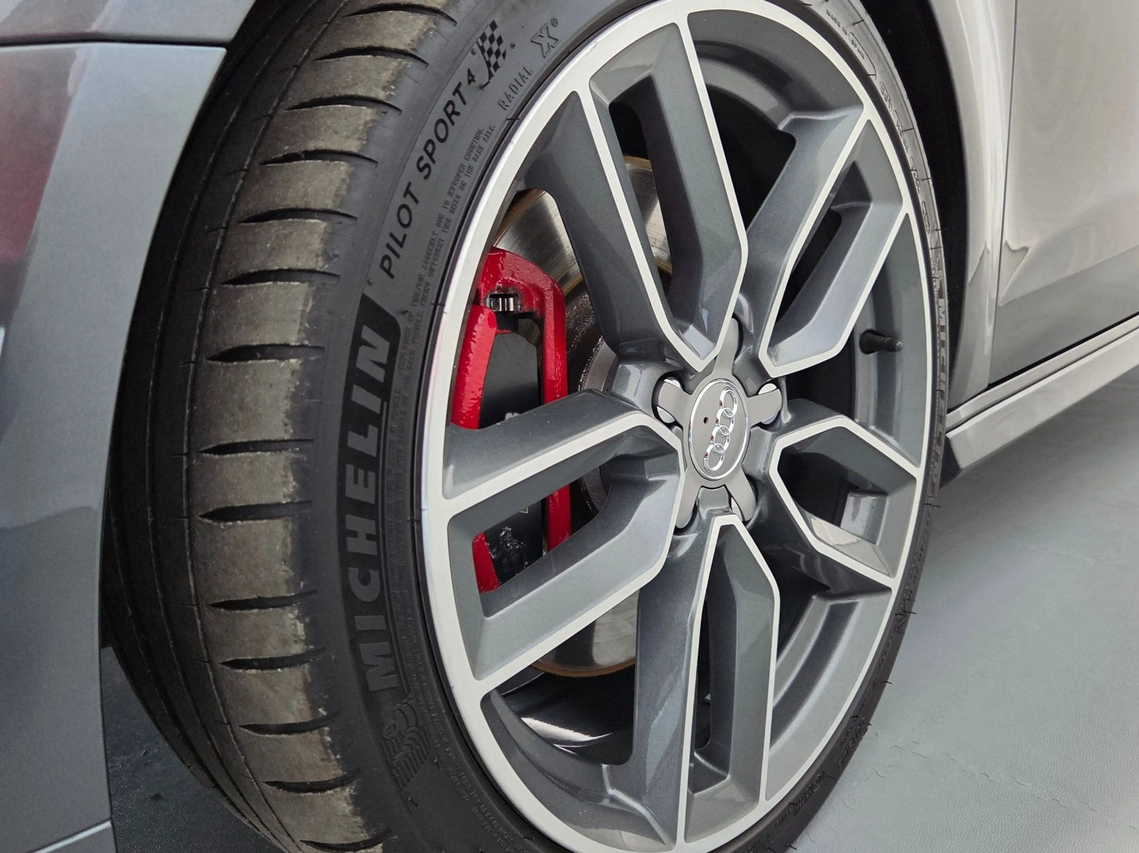 Audi S3 SB 2,0 TFSI quattro S-tronic — photo 10