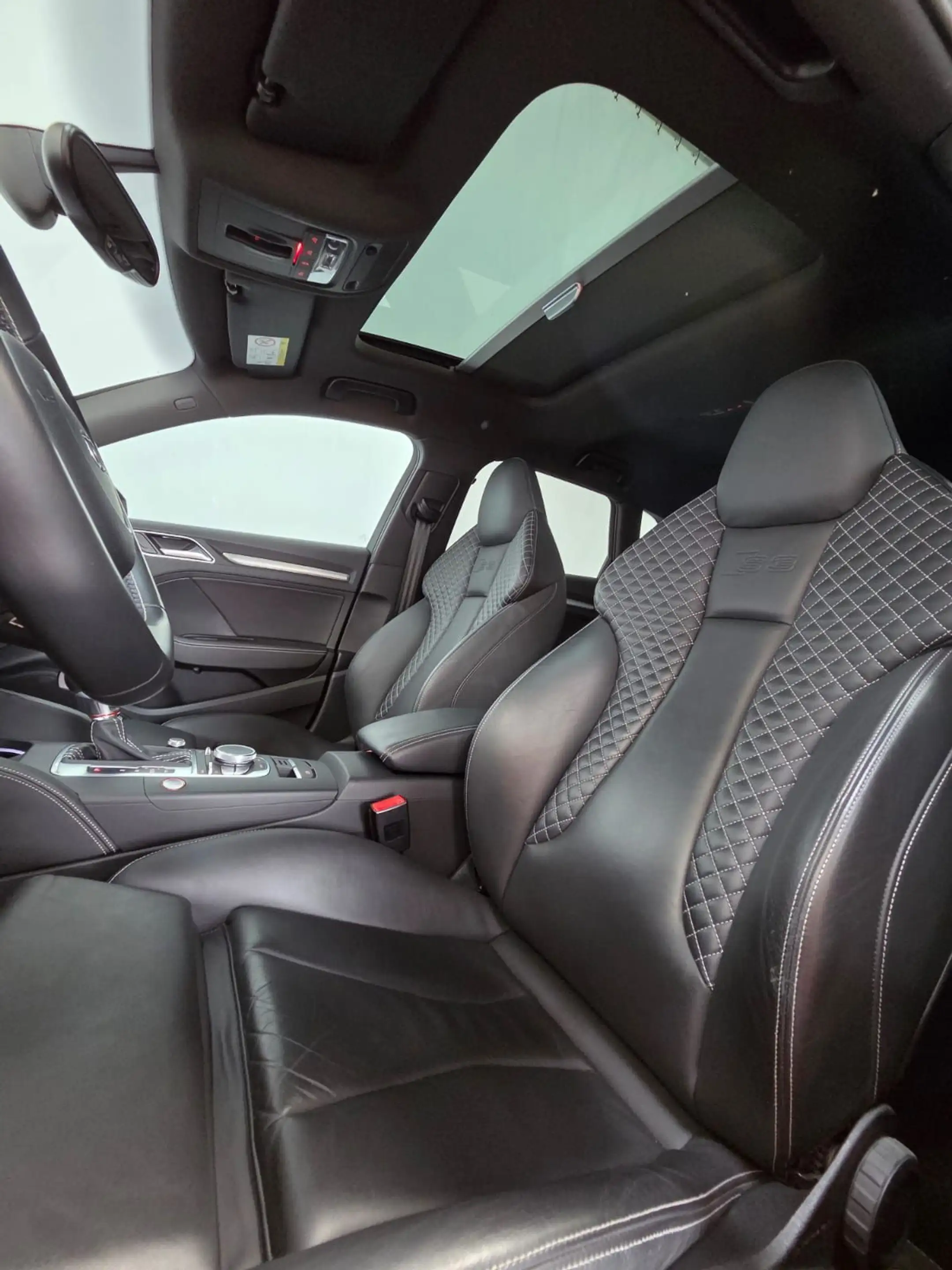 Audi S3 SB 2,0 TFSI quattro S-tronic — photo 12