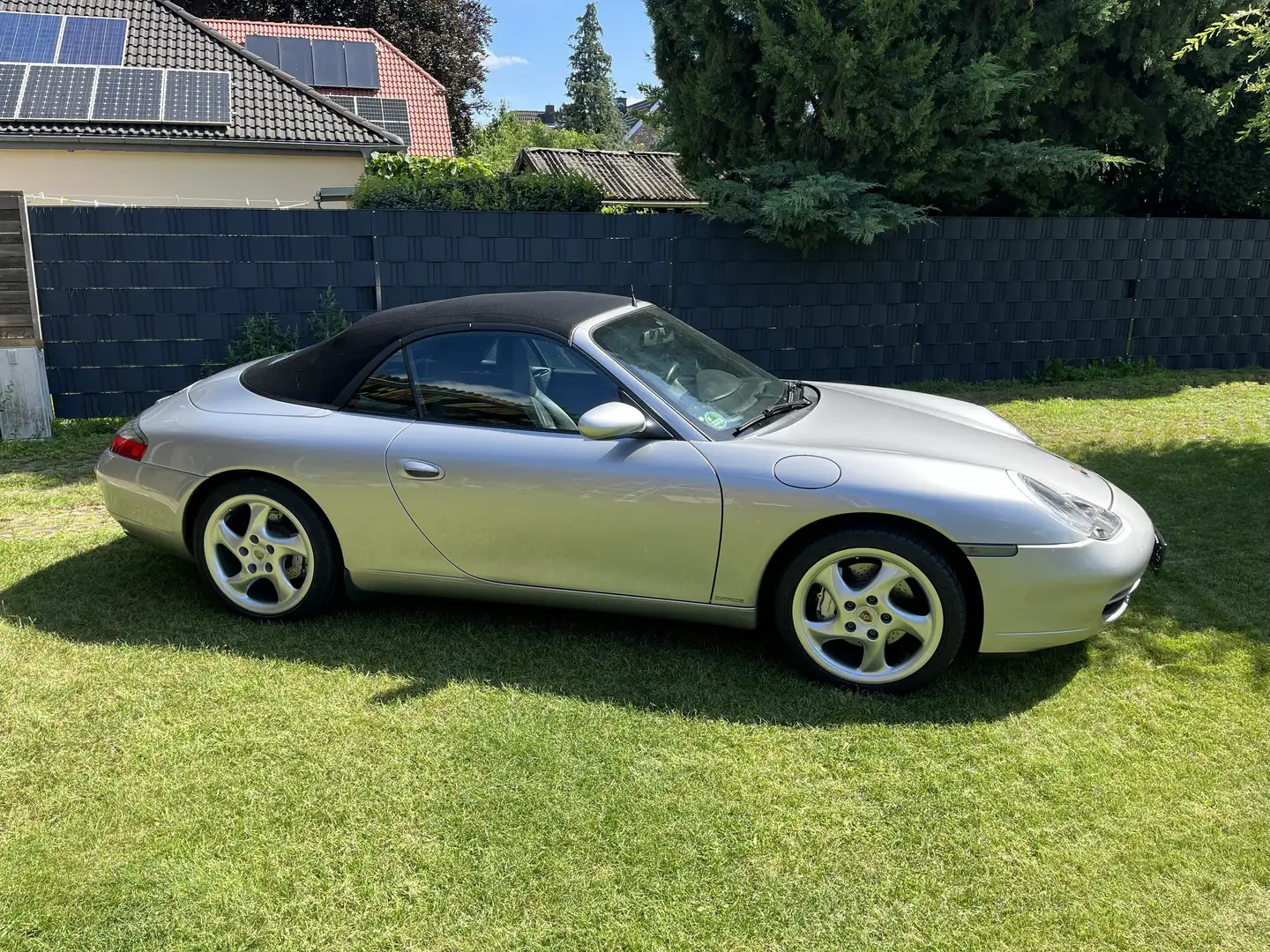 Porsche 996 911 Carrera 4 Cabrio - 2