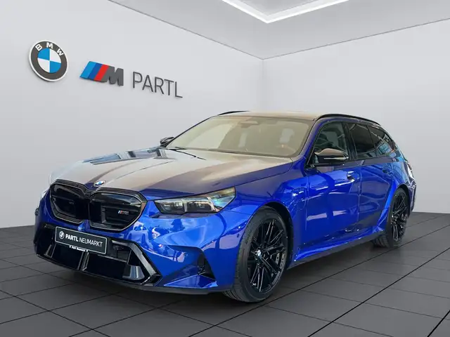 BMW M5 Touring M-DriversP. ACC 360° Pano B&W AHK