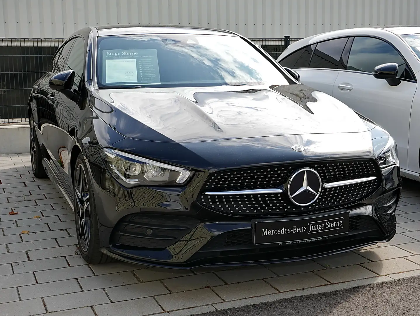 Mercedes-Benz CLA 200 AMG+PANO+KAMERA+LED+NIGHT Zwart - 2