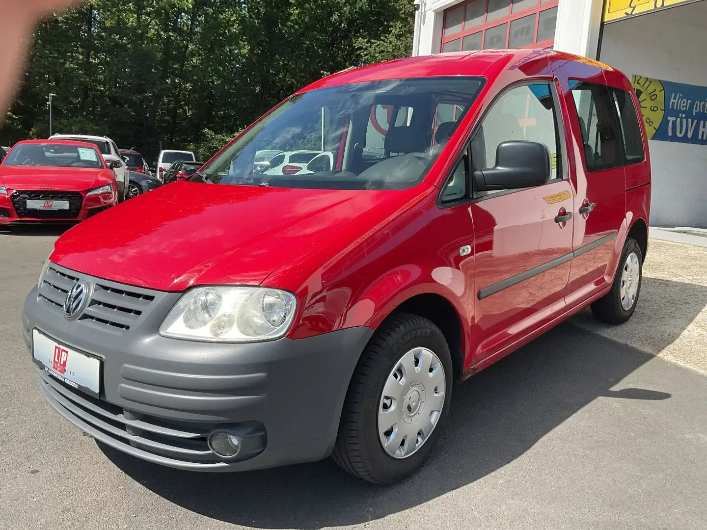 Volkswagen Caddy Life 1.9 TDI Klima 2 Schiebetür TÜV Feb.26 Red - 1