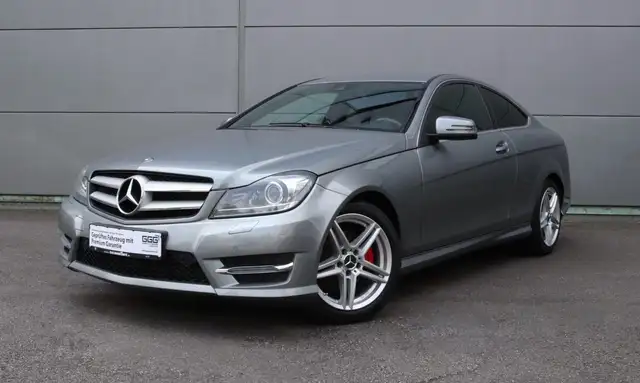 Mercedes-Benz C 250 Coupe CGI AMG-LINE *Garantie*
