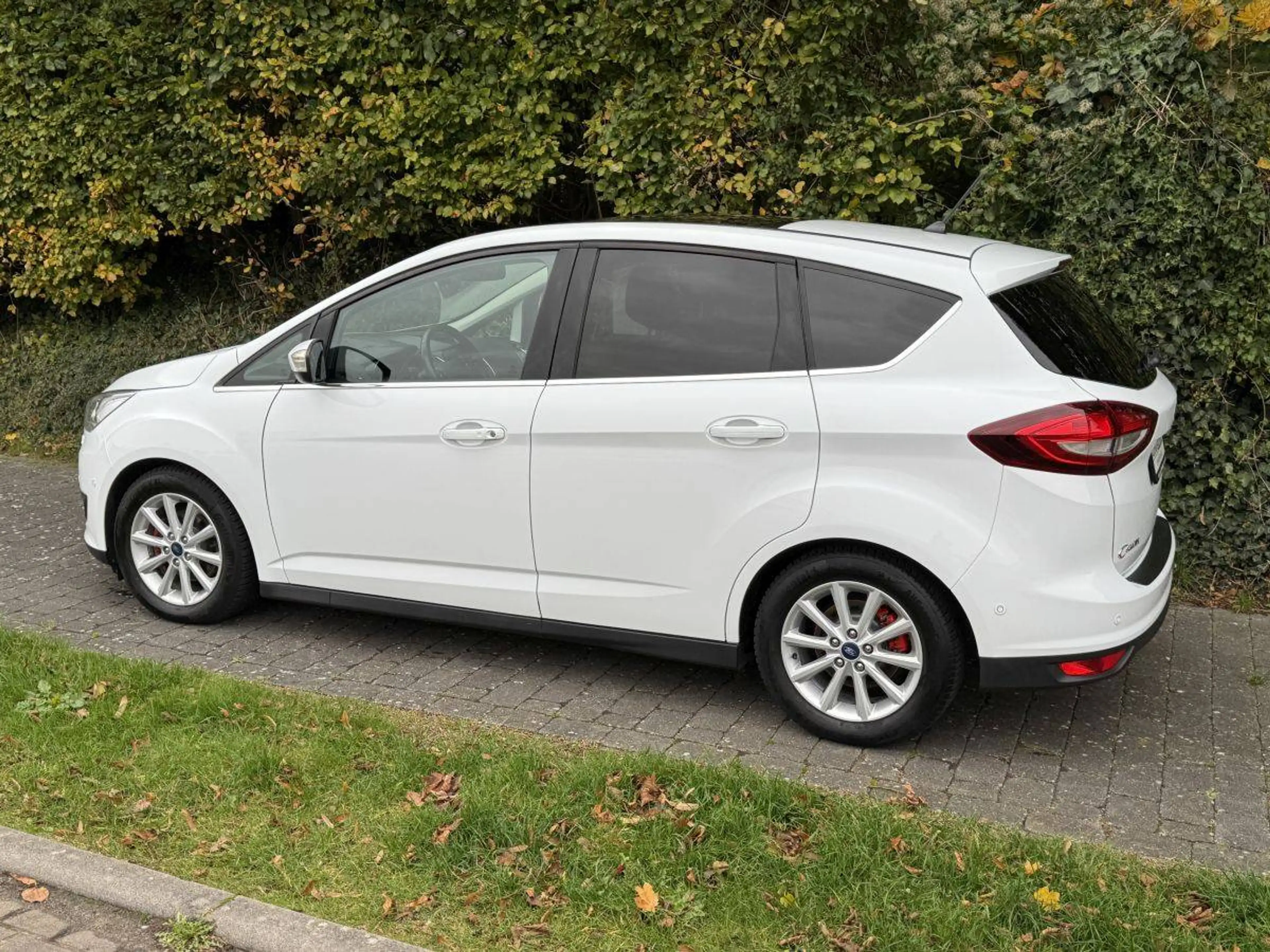 Ford C-Max Titanium 1.5 TDCI *TOP Zustand* — photo 13
