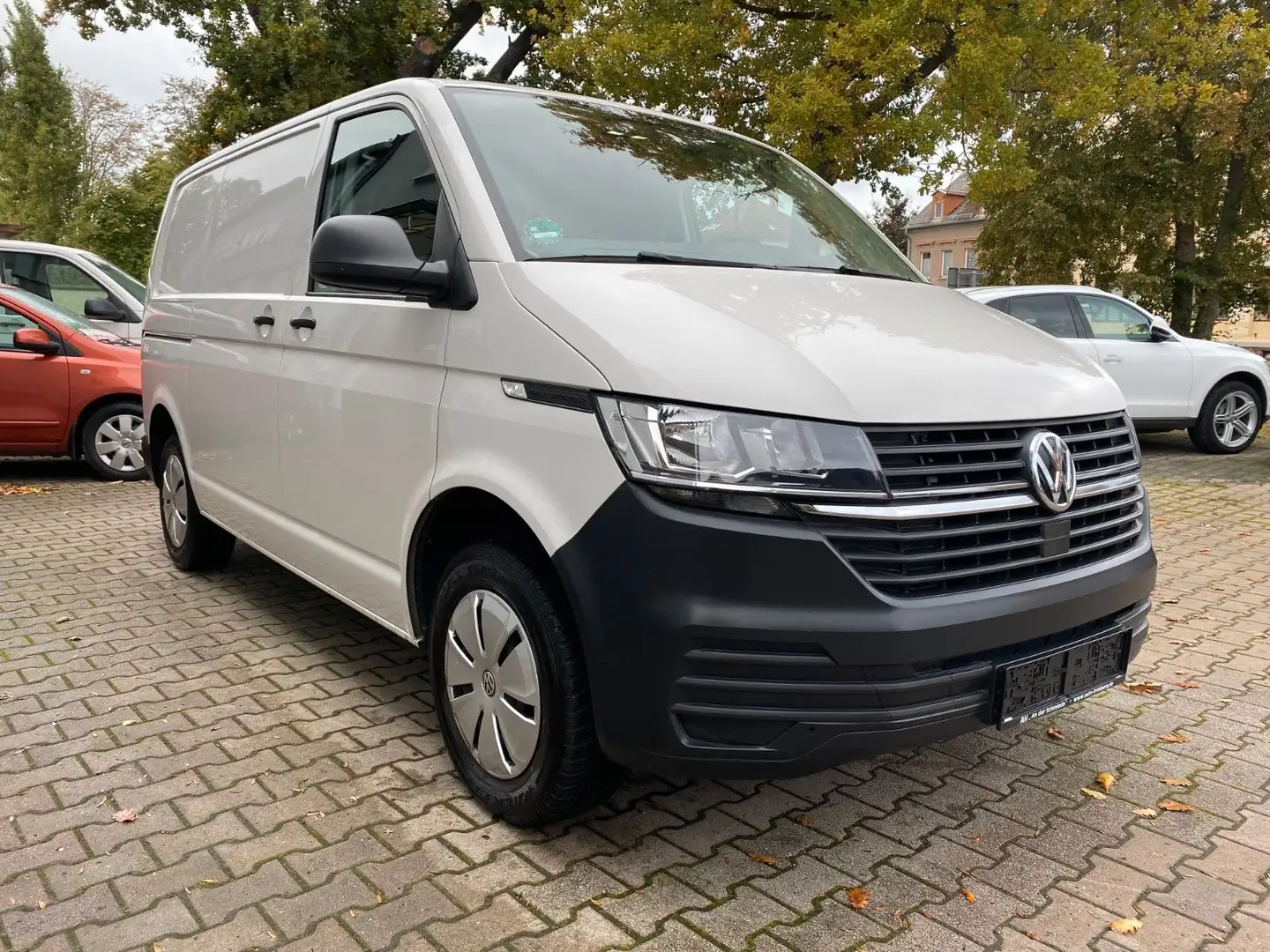Volkswagen T6 Transporter T6.1 2.0TDi,Kasten,Klima,3 Sitze,Ahk Blanc - 1