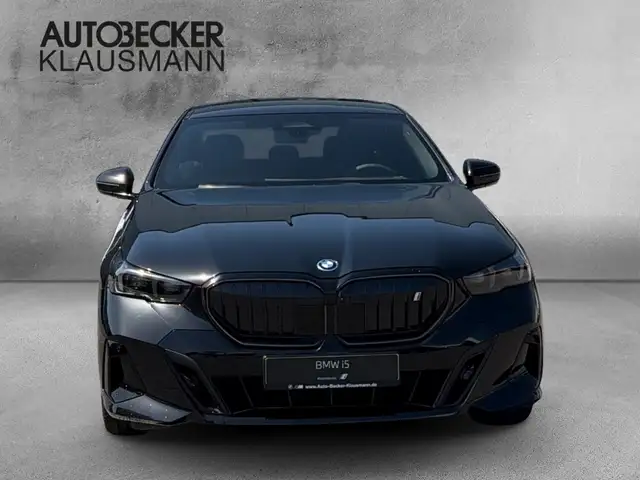 BMW I5 view 5